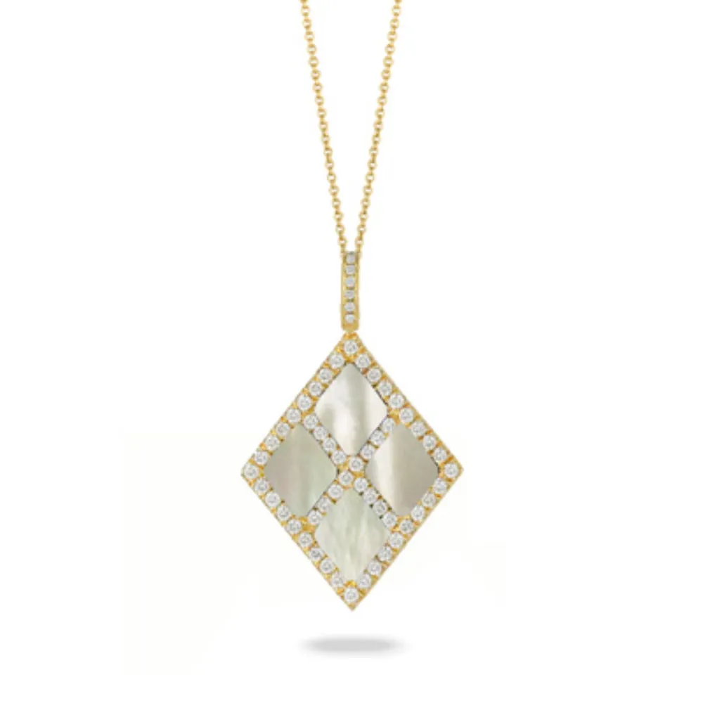 14k Gold Mother of Pearl Pendant Necklace 