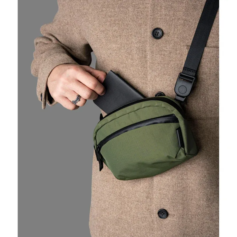 Alpaka Flight Sling 1L Axoflux 210D