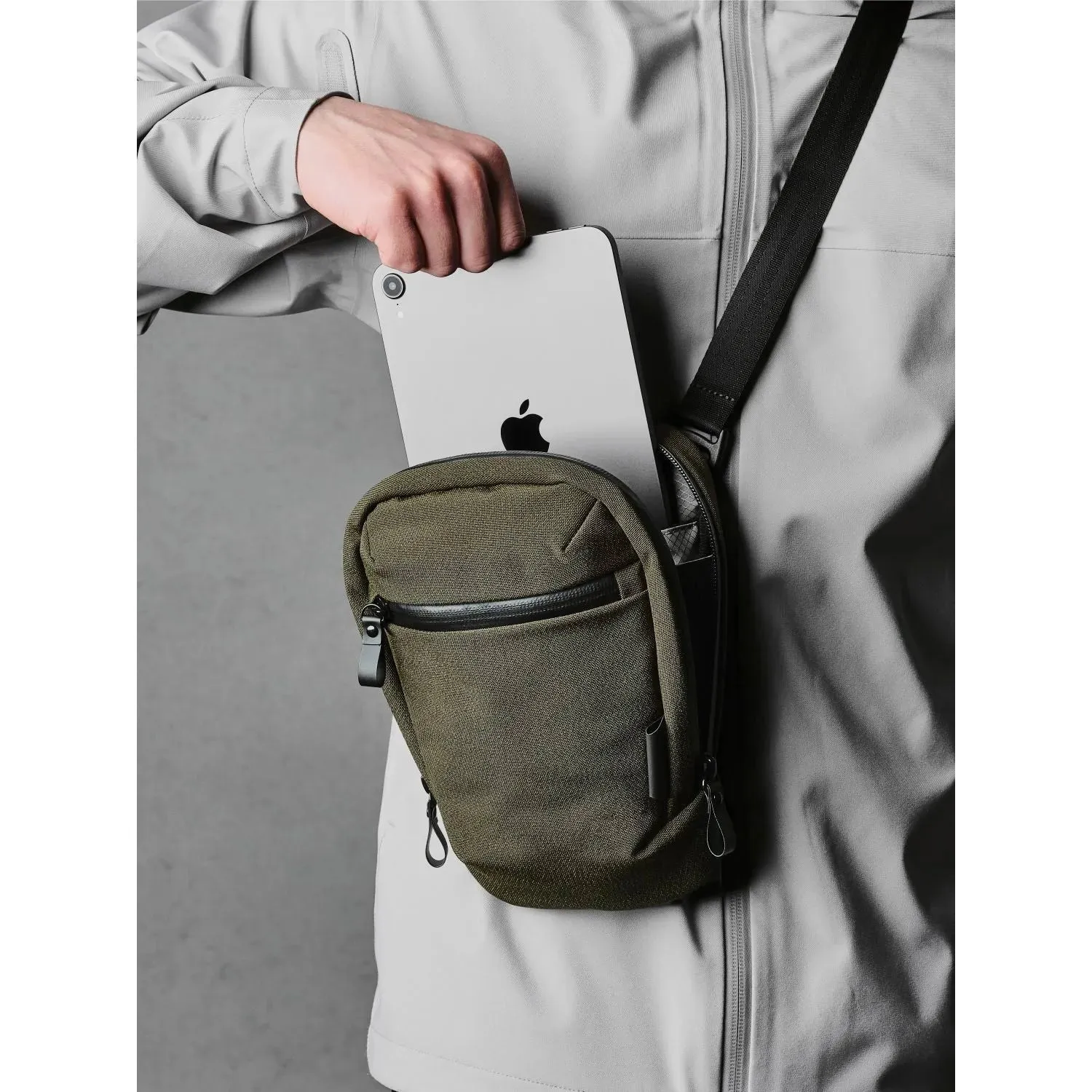 Alpaka Vertical Sling Axoflux 600D