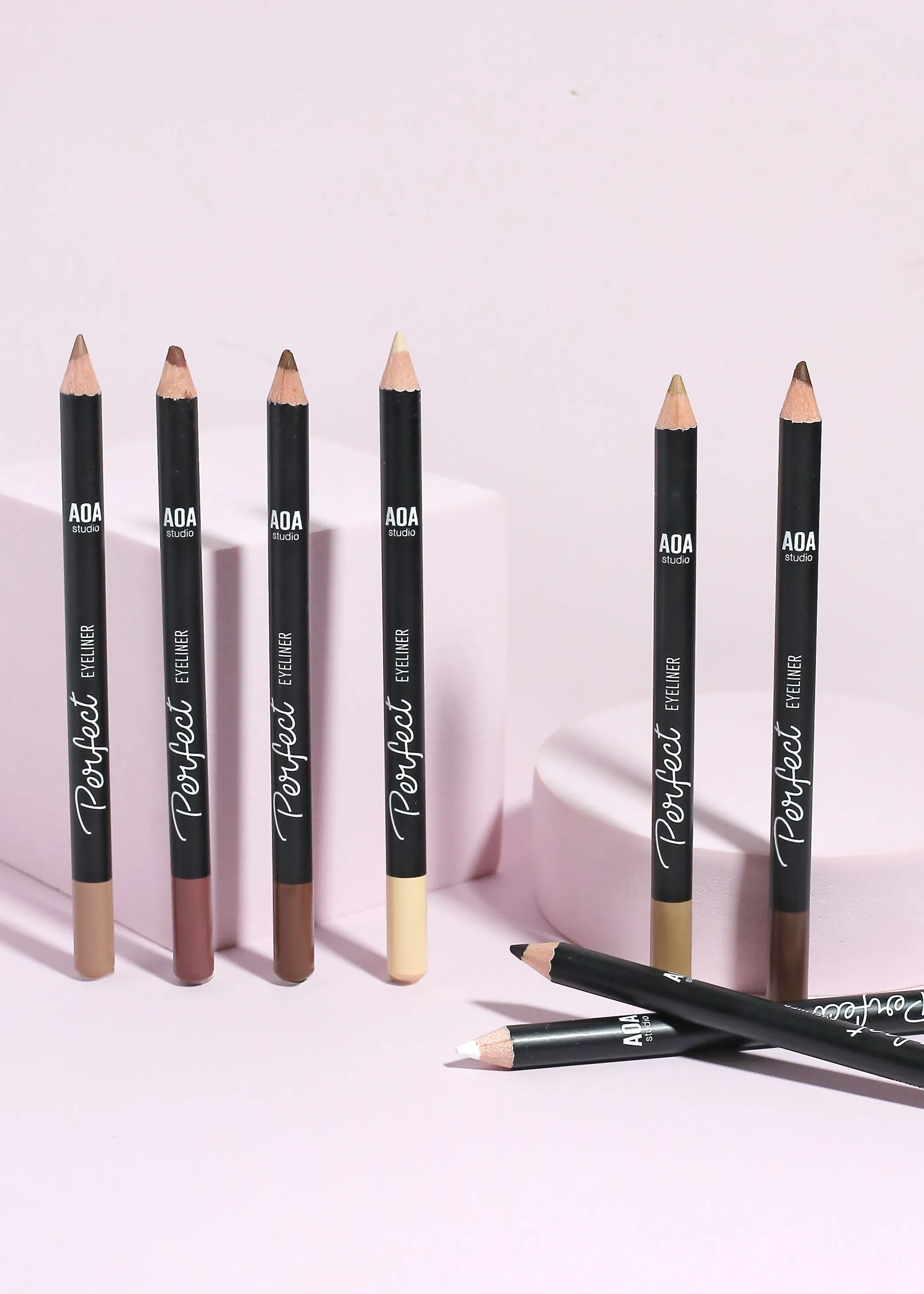 AOA Lux Lash Waterproof Mascara,eye makeup blue eyes,eye makeup brands