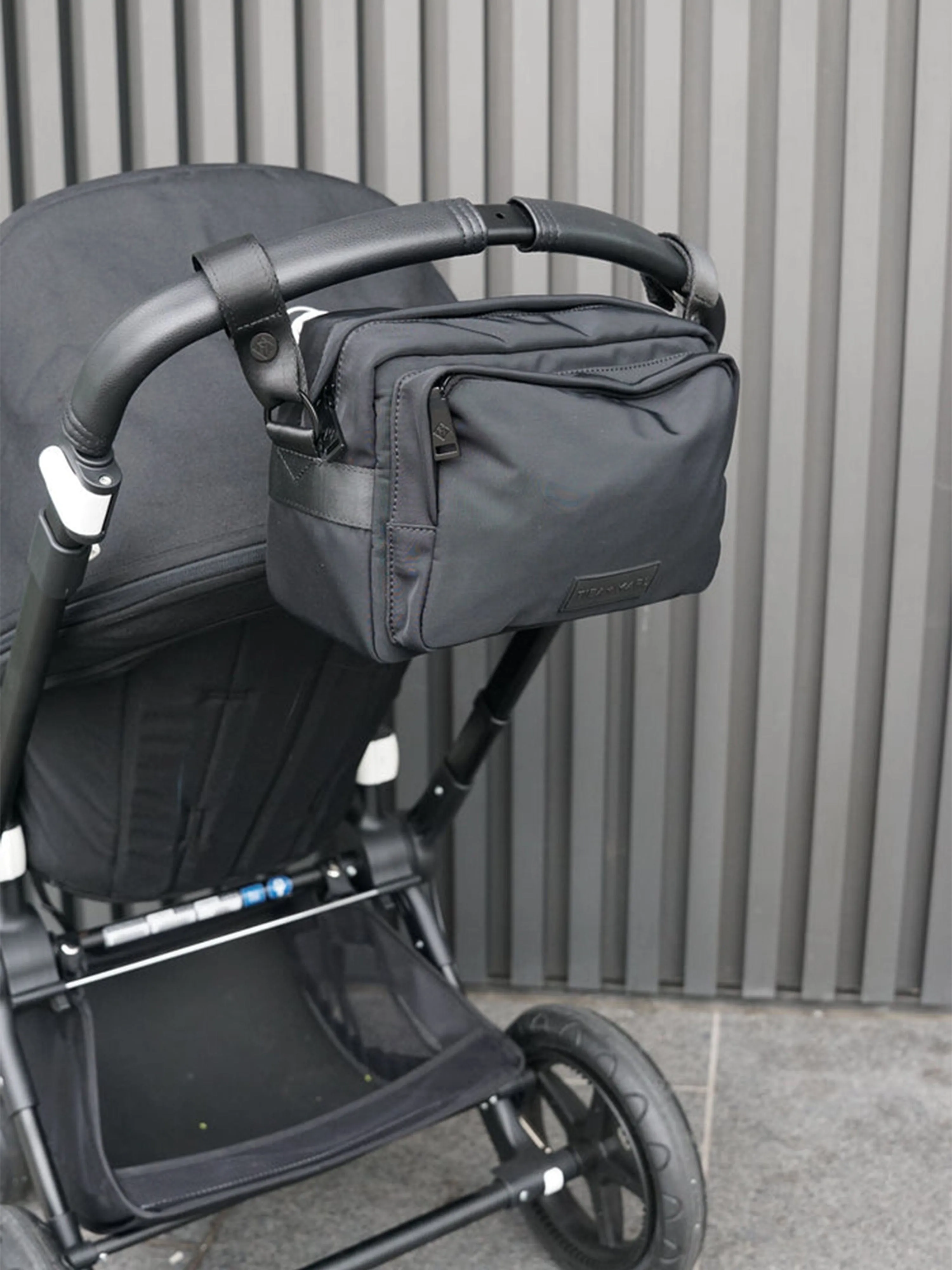 Baby Hiro Changing Bag in Black (25cm)