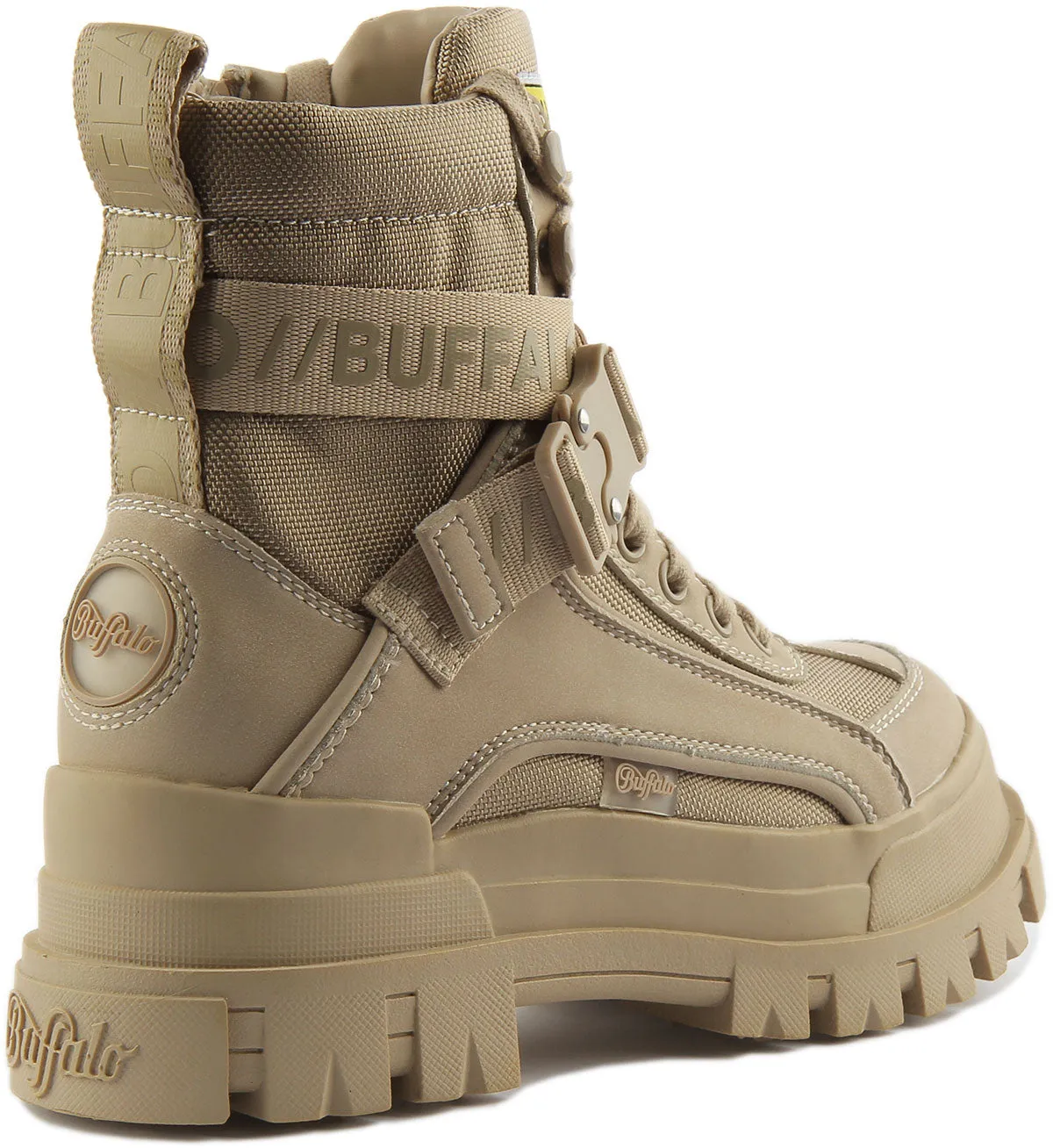 Bottes Buffalo Aspha Com1 en couleur beige