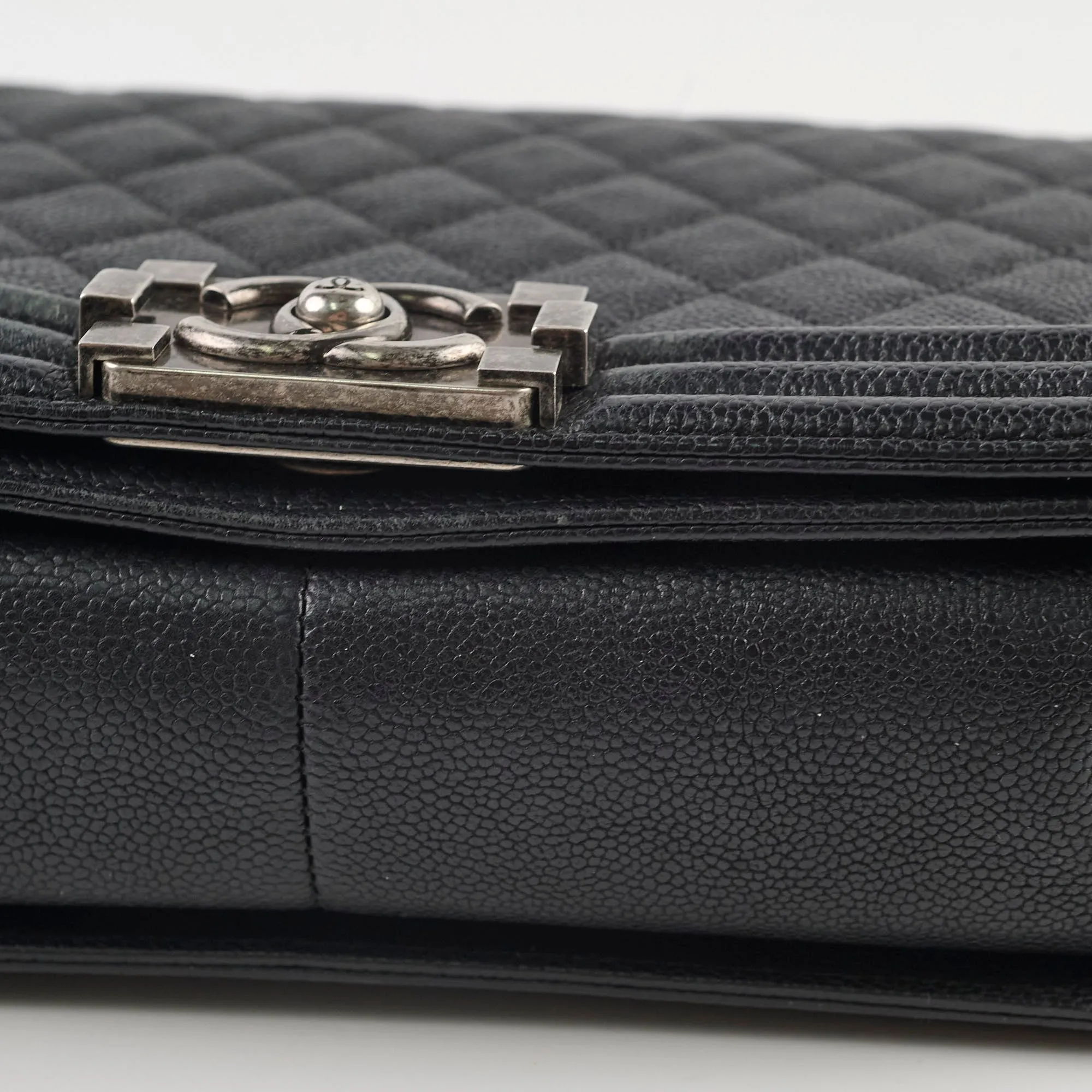 Chanel Caviar Old Medium Boy Bag Black Series 23