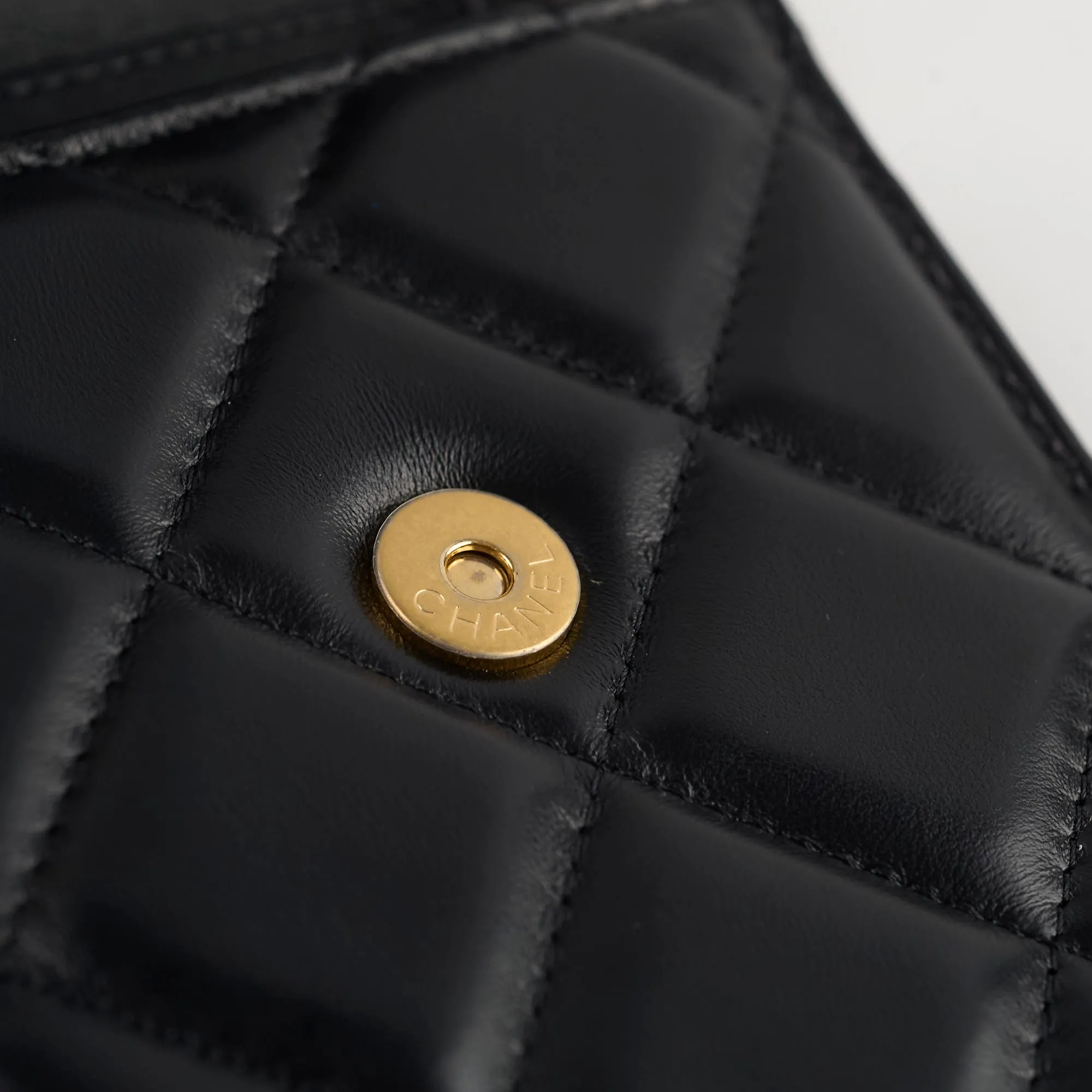Chanel CC Flap Phone Holder Crossbody Bag Black 32 Series