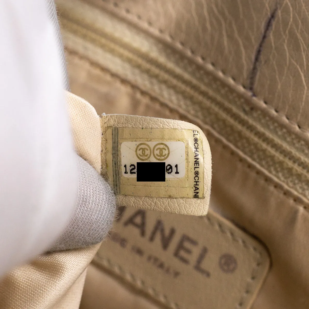 Chanel Quilted Calfskin Shoulder Bag Cream