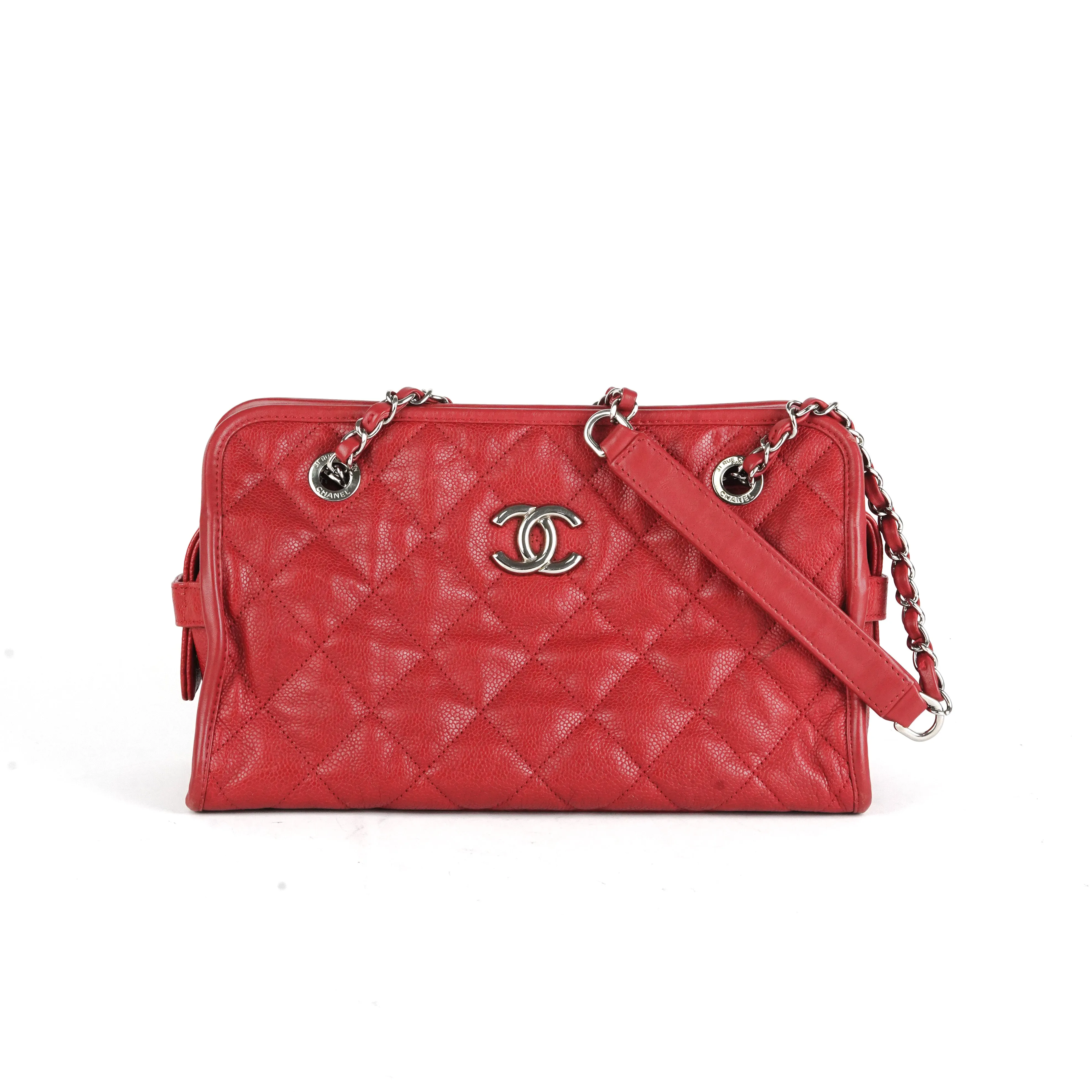 Chanel Shoulder Bag Caviar Red