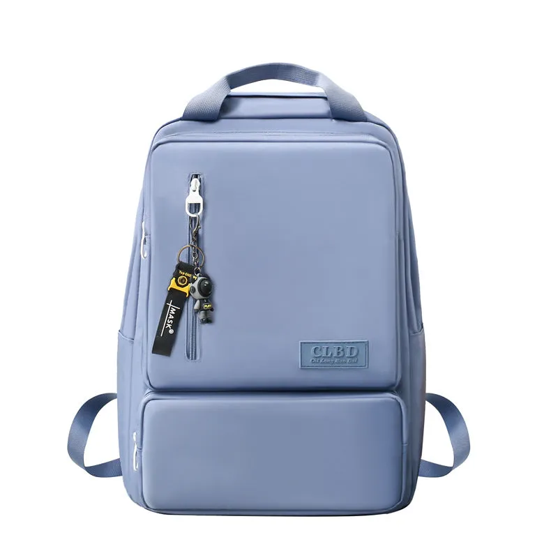 College students' casual backpack