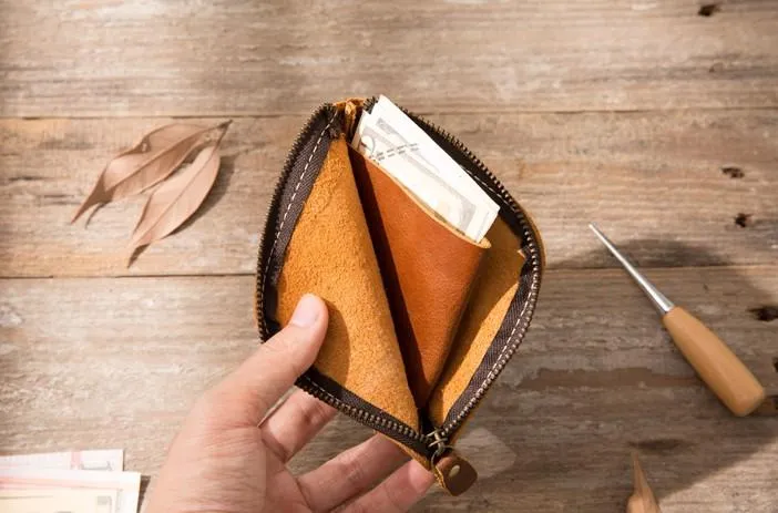 Cool Leather Mens Small Front Pocket Wallet Vintage billfold Wallets for Men