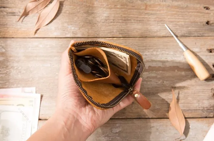Cool Leather Mens Small Front Pocket Wallet Vintage billfold Wallets for Men