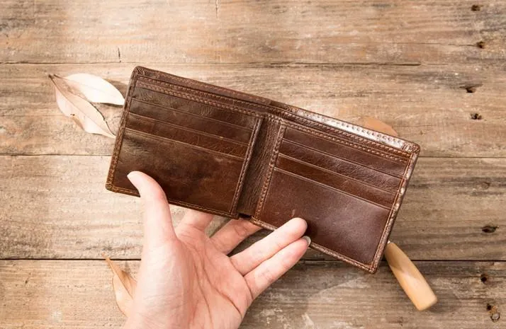Cool Leather Mens Small Wallets Bifold Vintage billfold Wallets for Men
