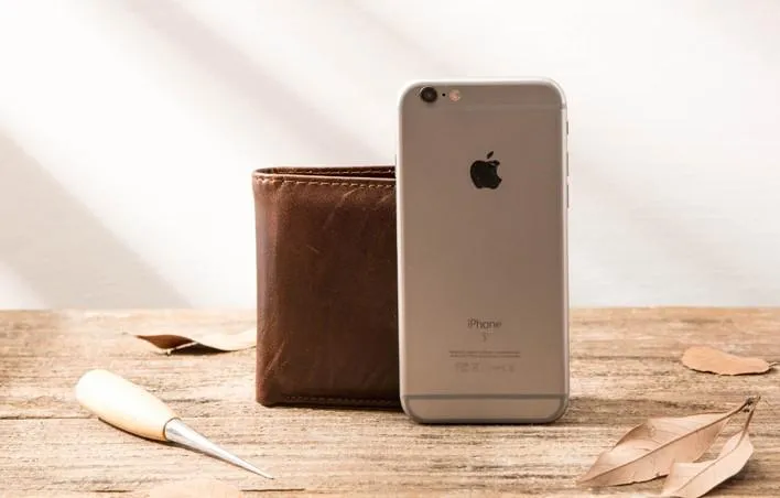 Cool Leather Mens Small Wallets Bifold Vintage billfold Wallets for Men