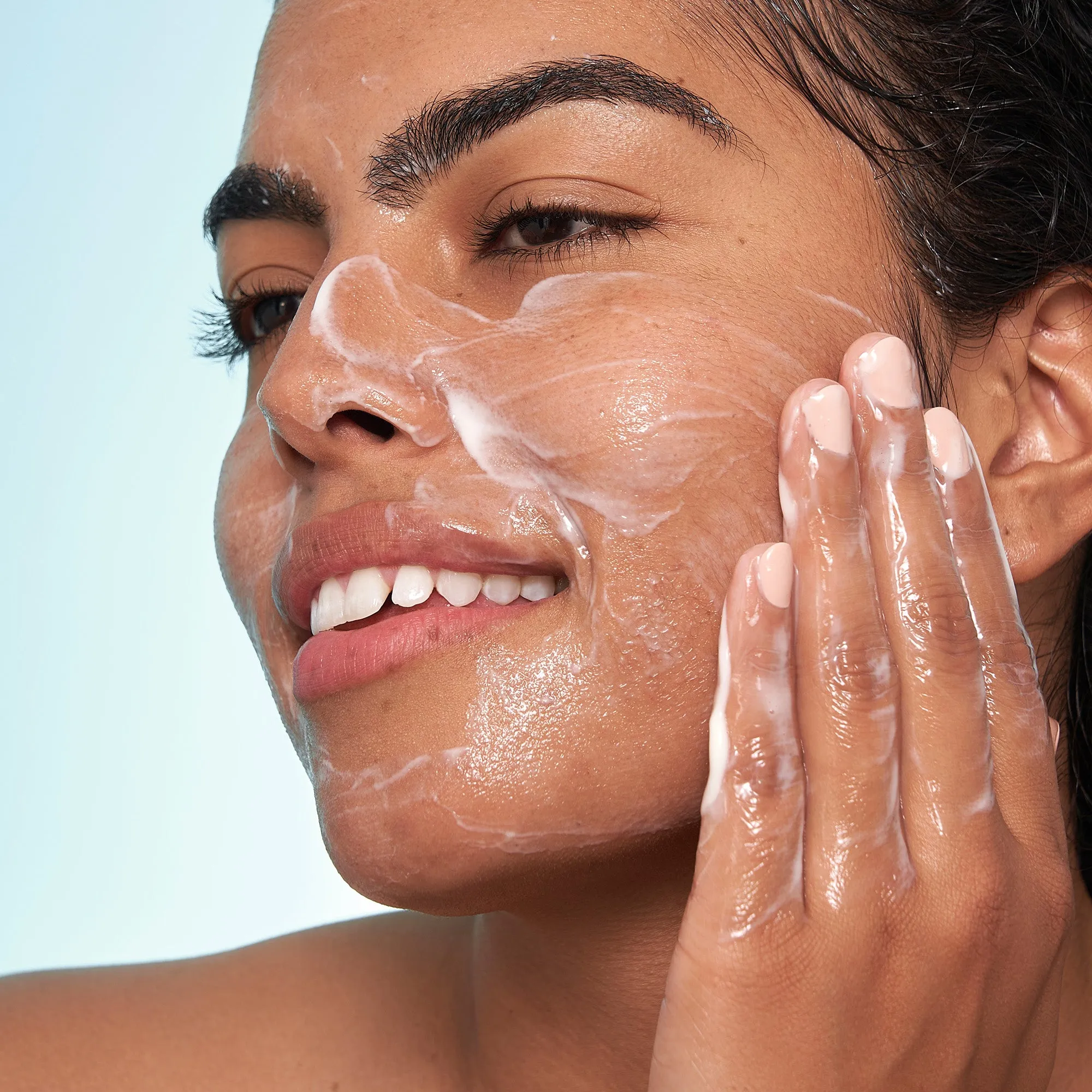 a tinted moisturizer,bubble moisturizer