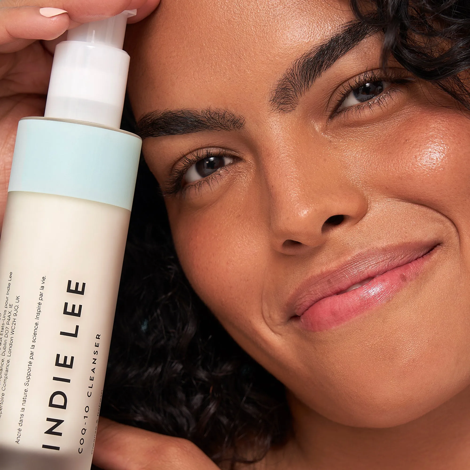 a tinted moisturizer,bubble moisturizer