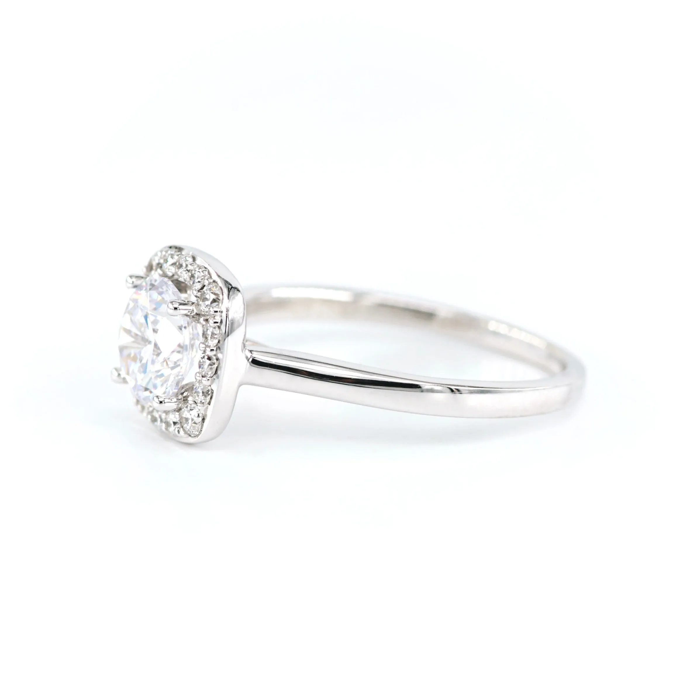 Cushion Halo Diamond Engagement Ring 4690069