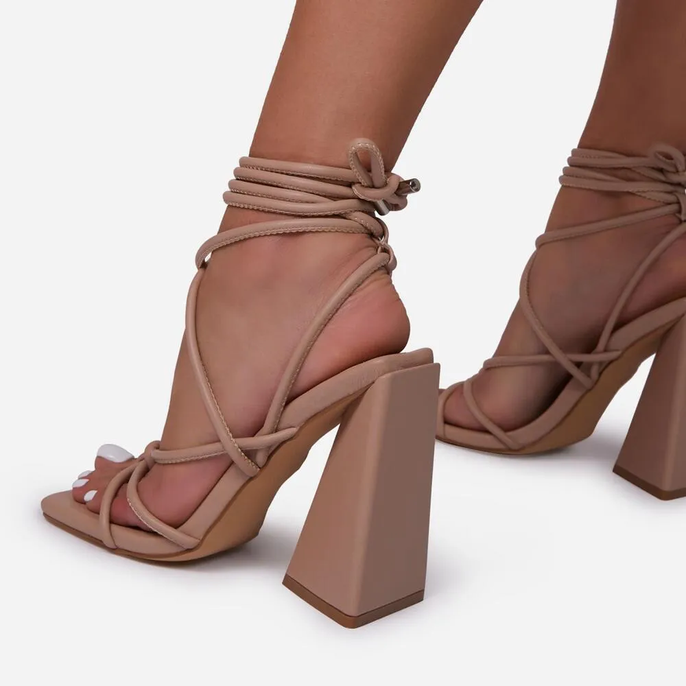 Danielle Heels-Nude