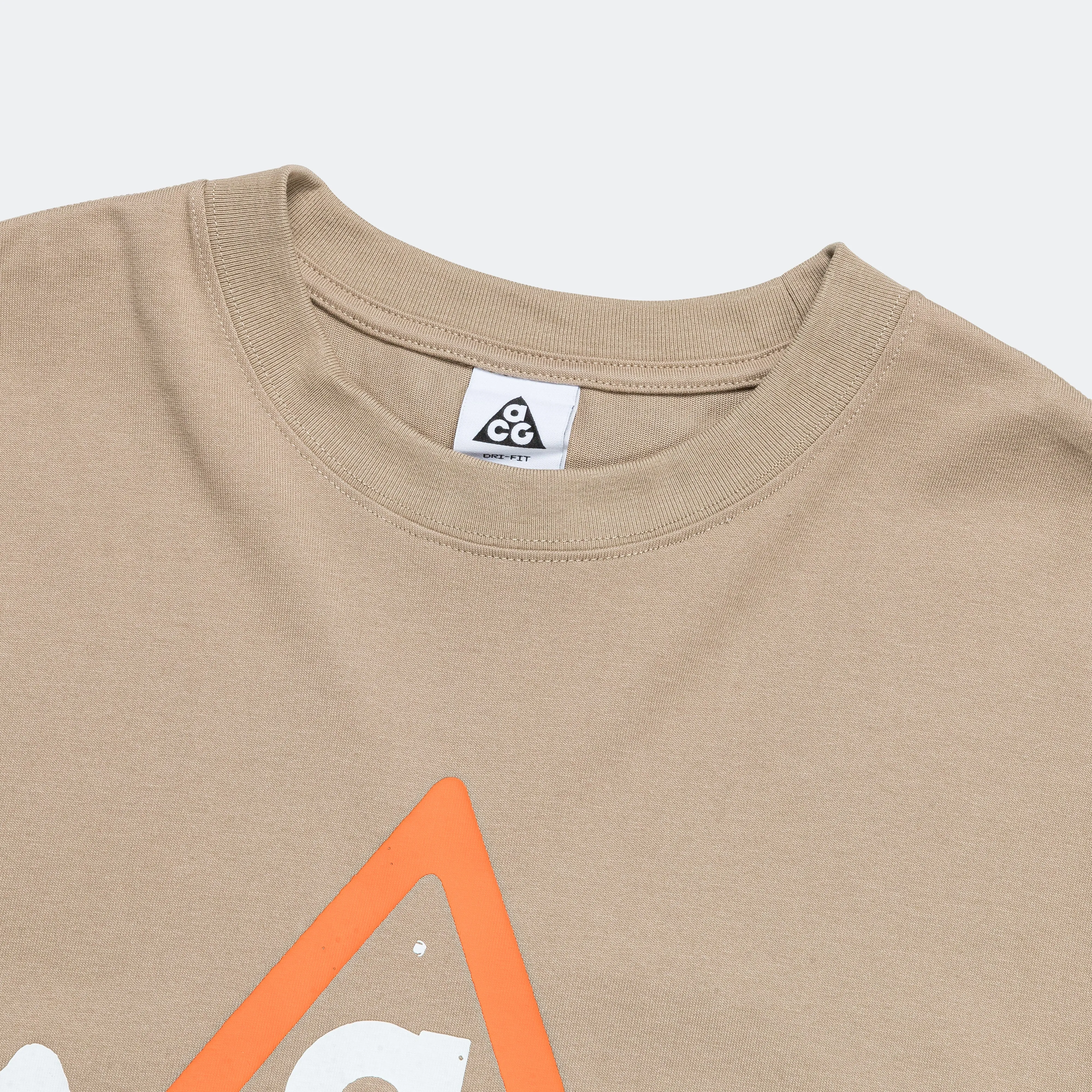 Dri-FIT 'Dog Sled' SS Tee - Khaki