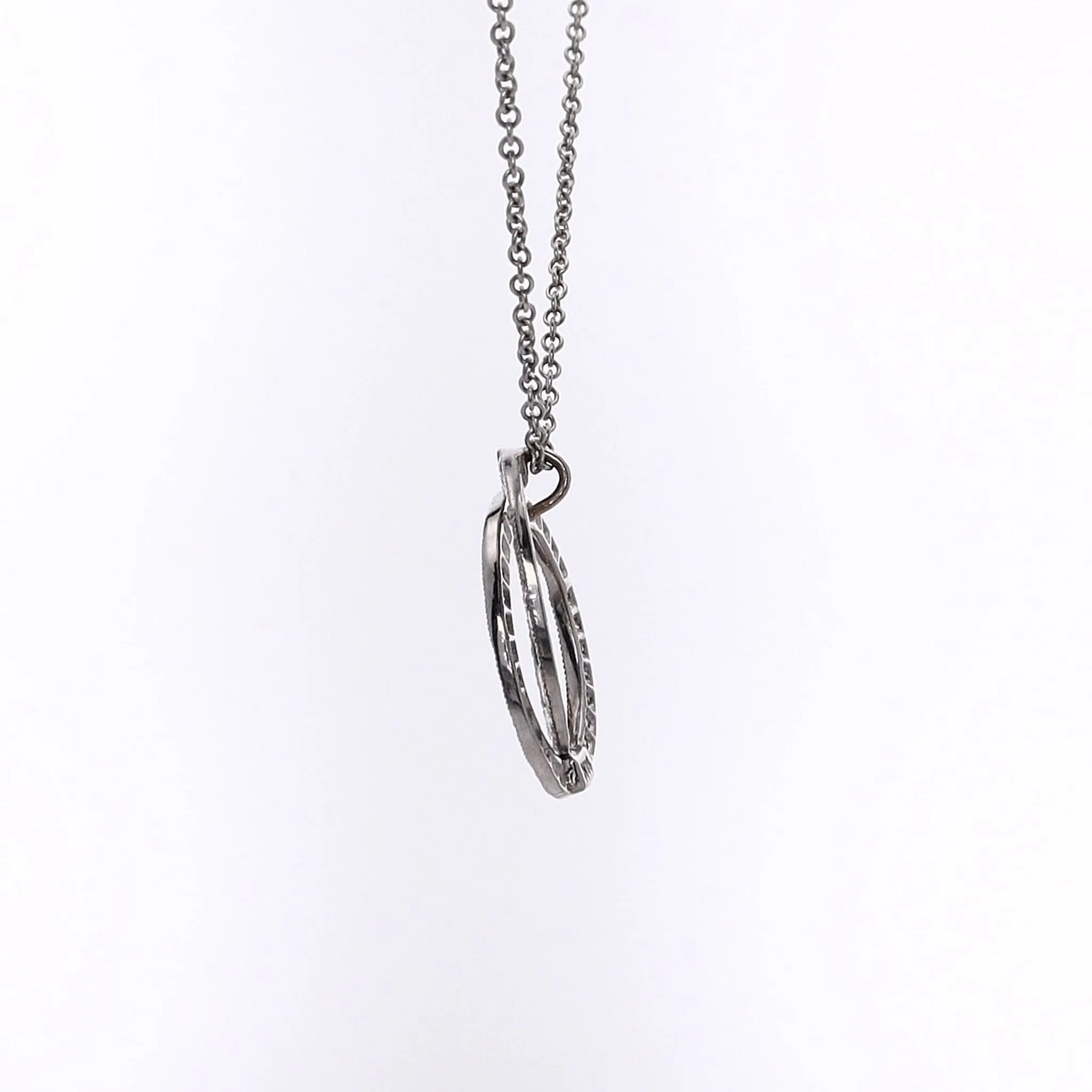 Estate 14 Karat White Gold Interlocking Circles Diamond Pendant Necklace