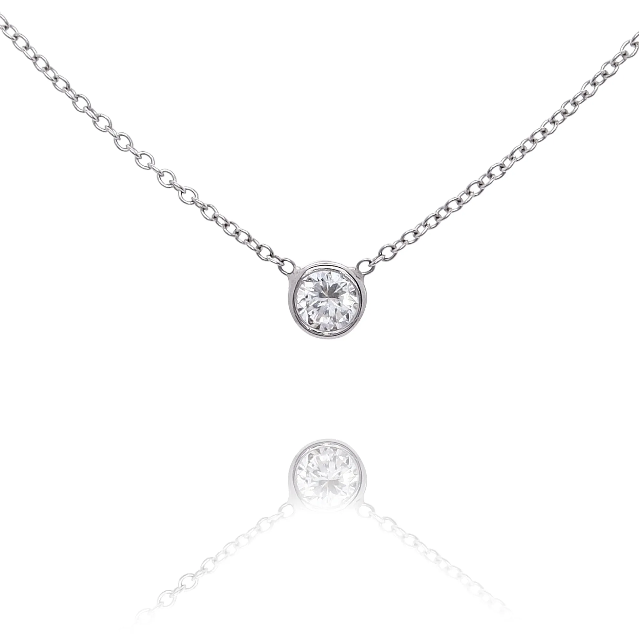 Estate 14 Karat White Gold Solitaire Diamond Pendant Necklace 