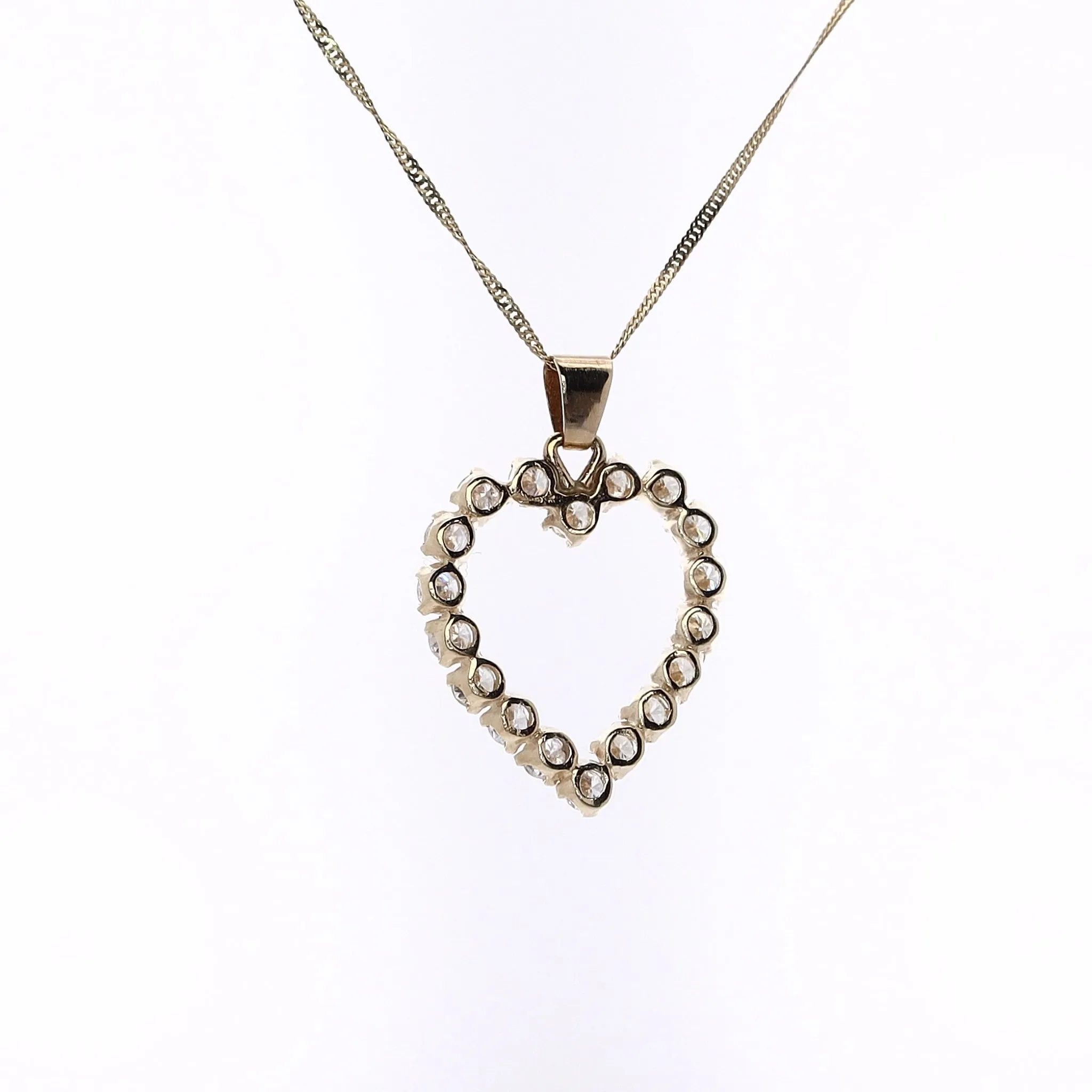 Estate 14 Karat Yellow Gold Heart Shaped Diamond Pendant Necklace