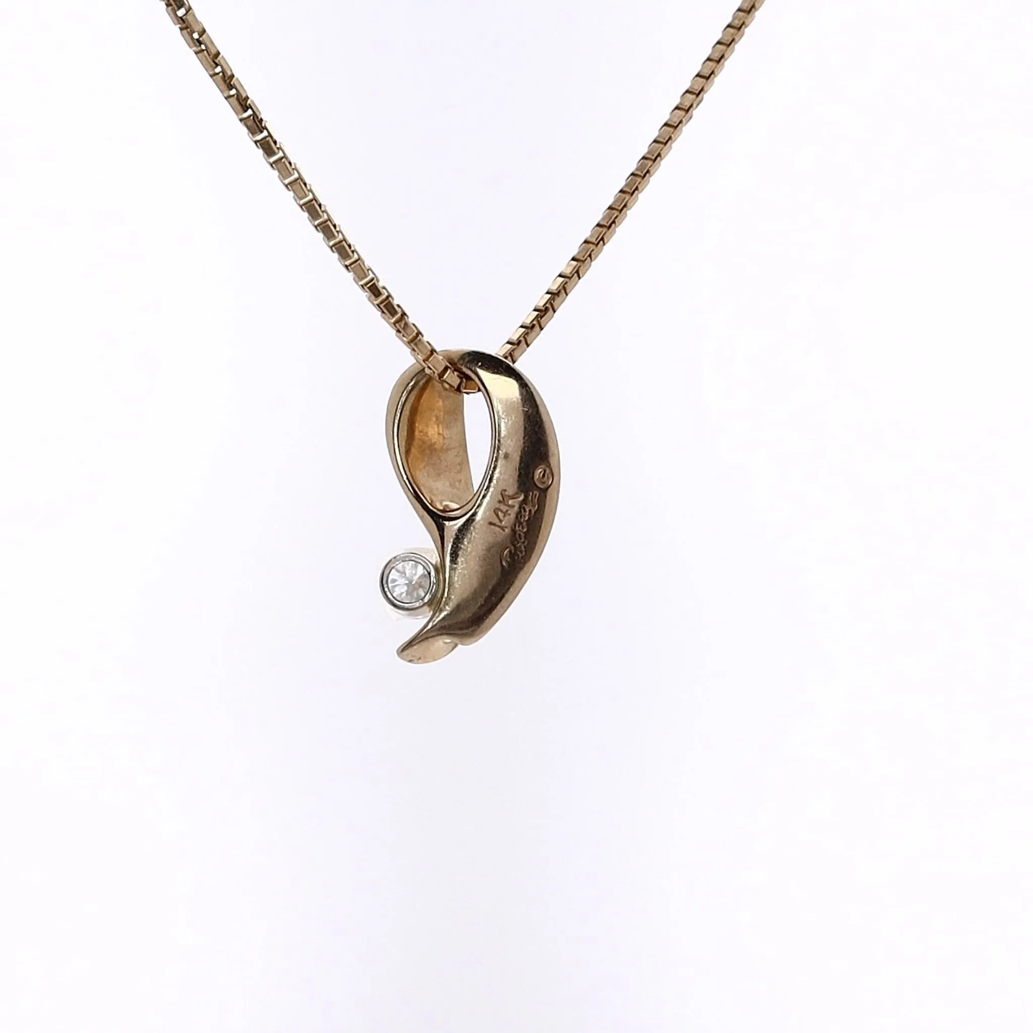Estate 14 Karat Yellow Gold Polished Freeform Diamond Pendant Necklace
