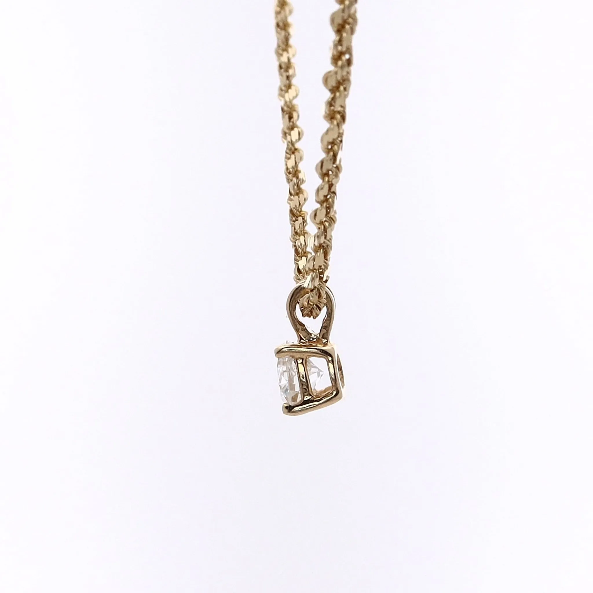 Estate 14 Karat Yellow Gold Solitaire Diamond Pendant Necklace