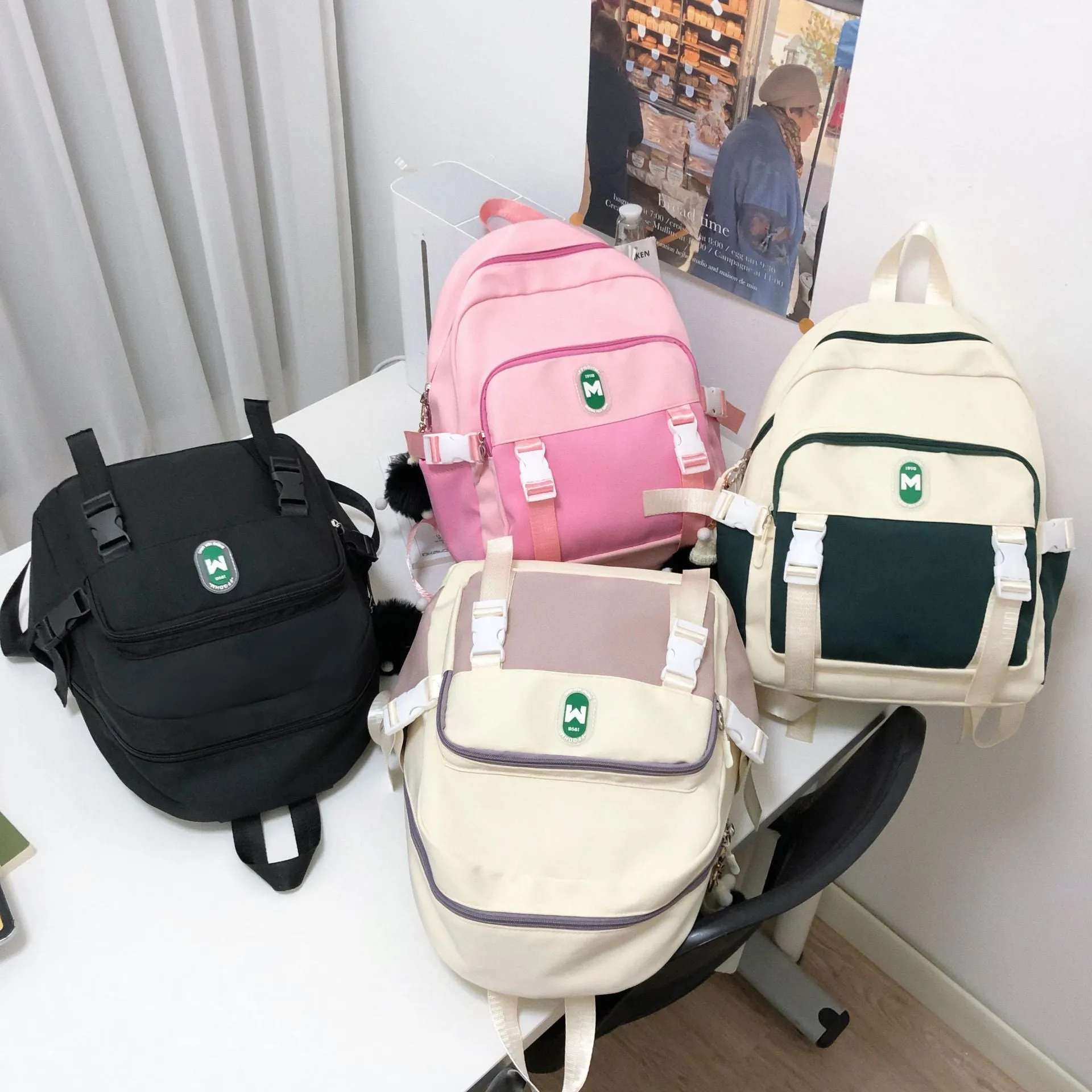 Fashion backpack for junior and senior high school students 