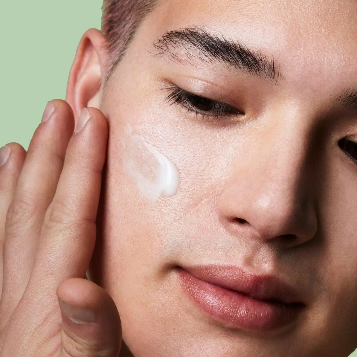 a tinted moisturizer,bubble moisturizer