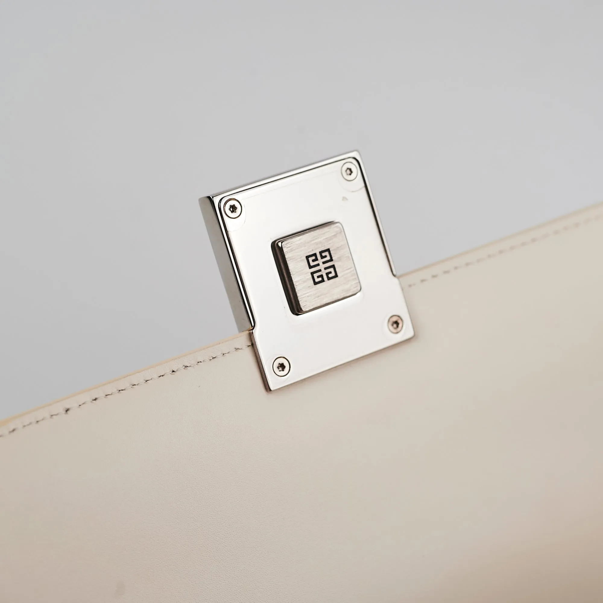 Givenchy 4G Medium Bag White