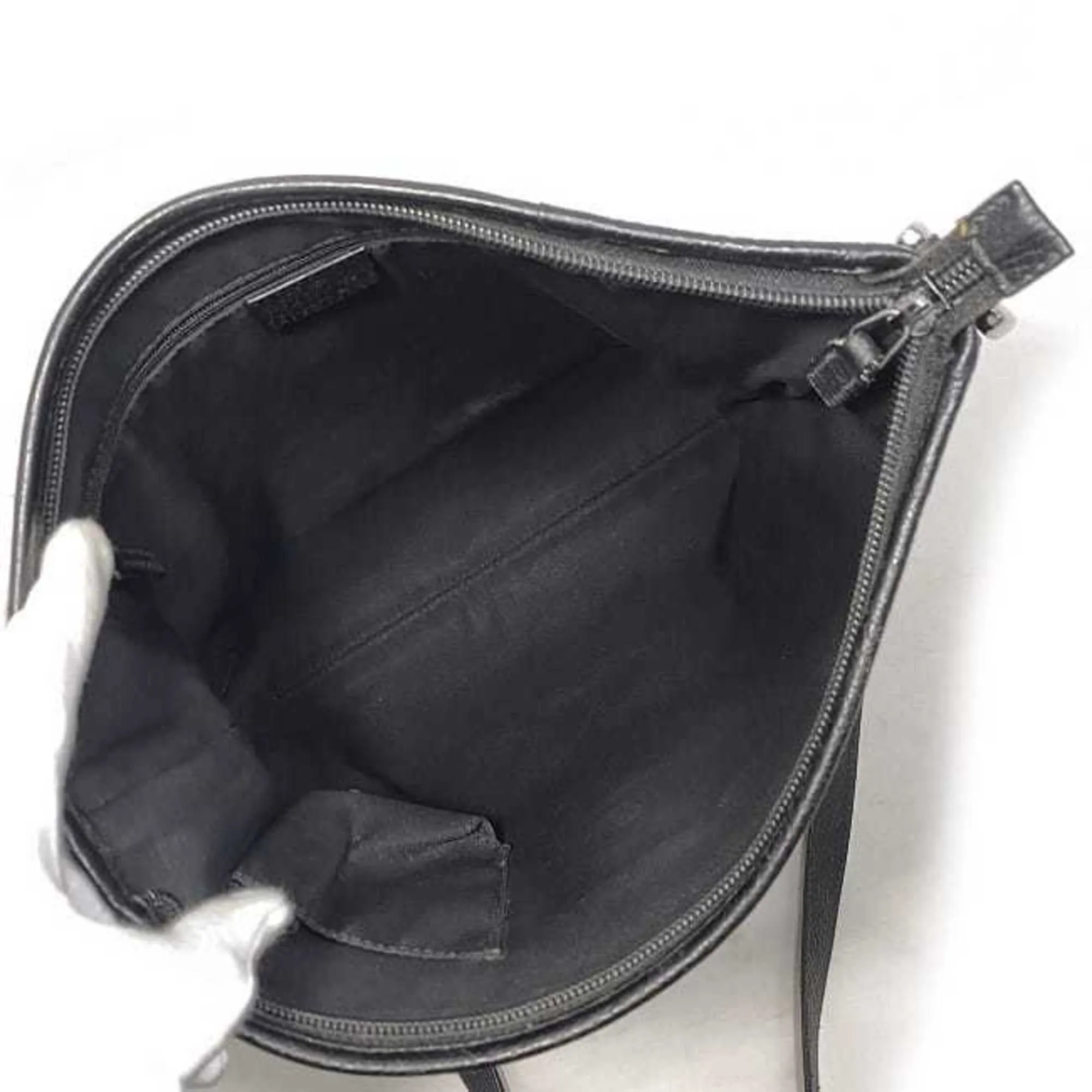 Gucci Abbey   Leather Nylon Shoulder Bag (Pre-Owned)