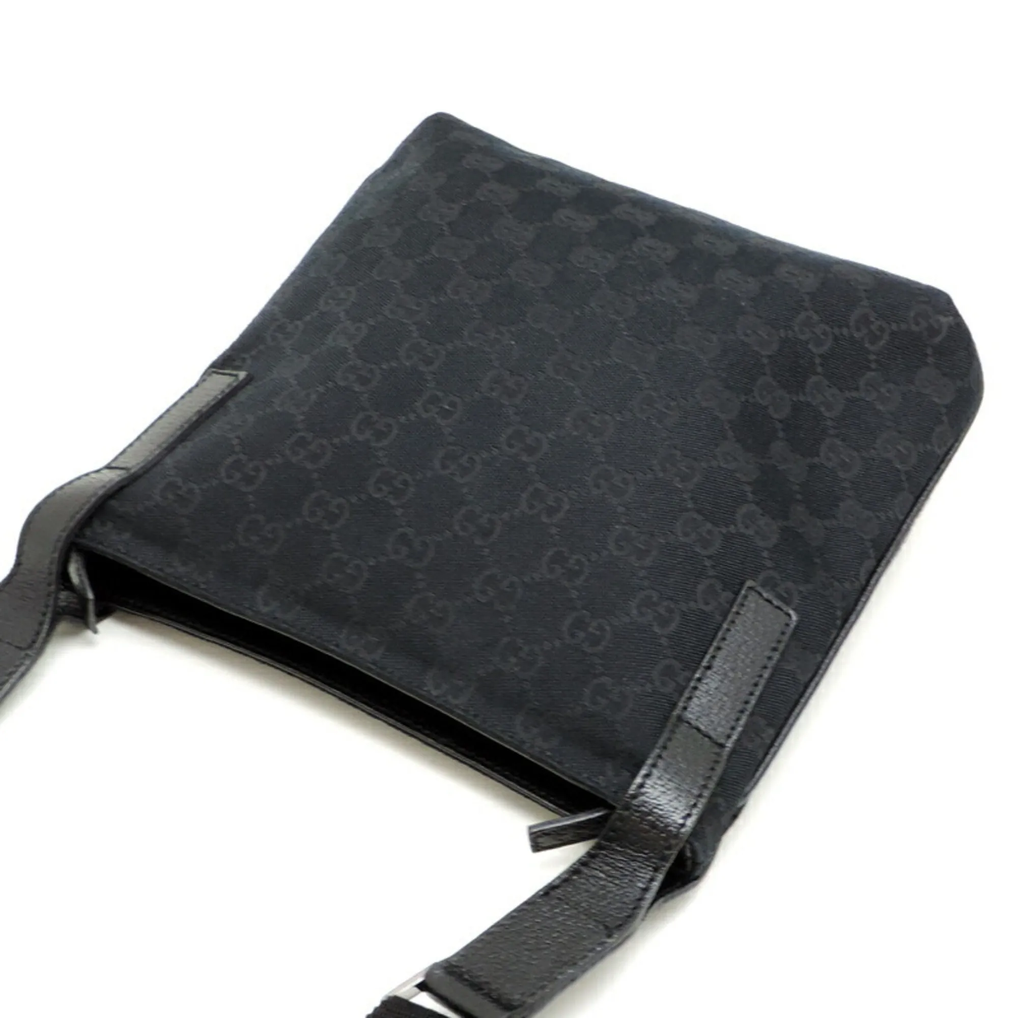 Gucci  Gg Canvas Shoulder Bag (Pre-Owned)