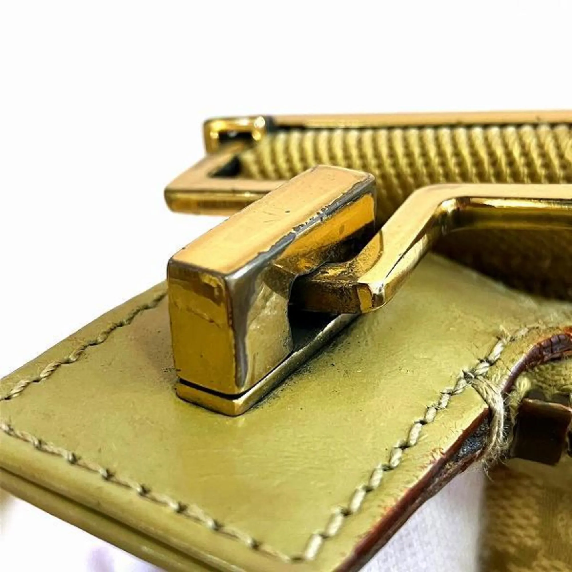 Gucci   Gg Canvas Shoulder Bag (Pre-Owned)