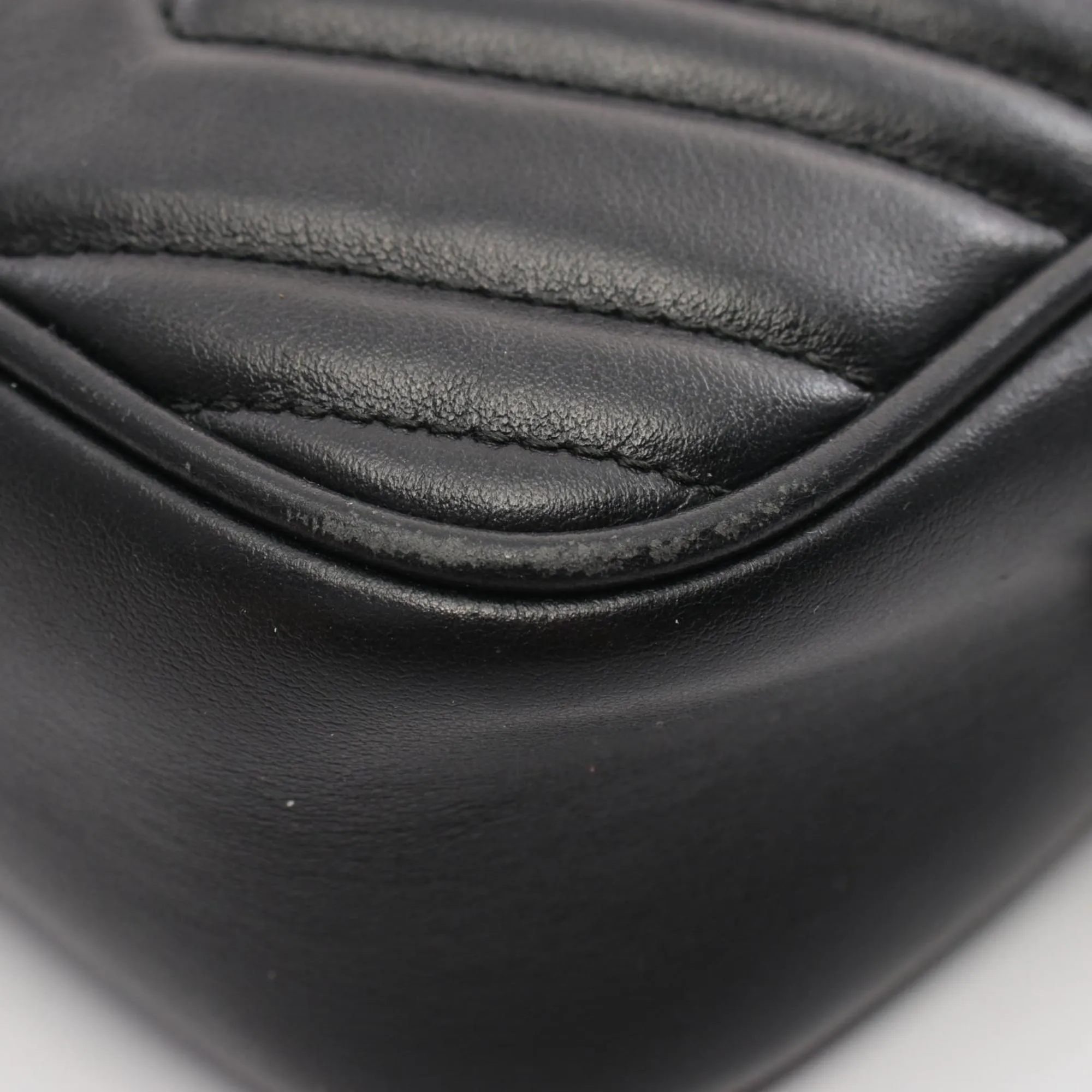 Gucci Gg Marmont  Leather Shoulder Bag (Pre-Owned)