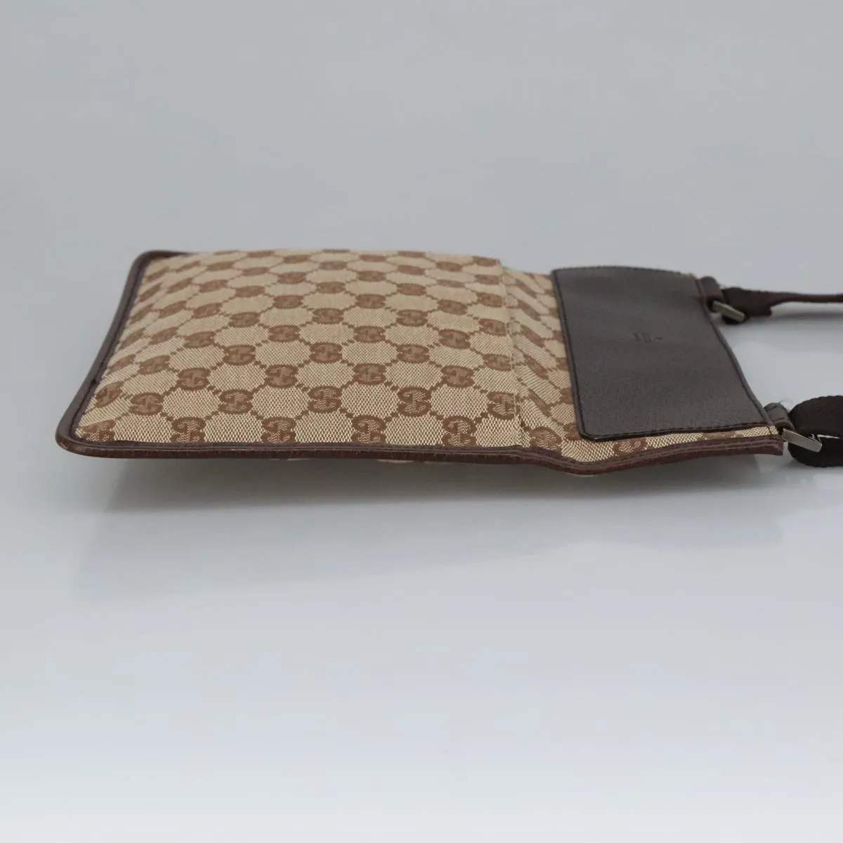 Gucci Gg Supreme  Canvas Shoulder Bag (Pre-Owned)