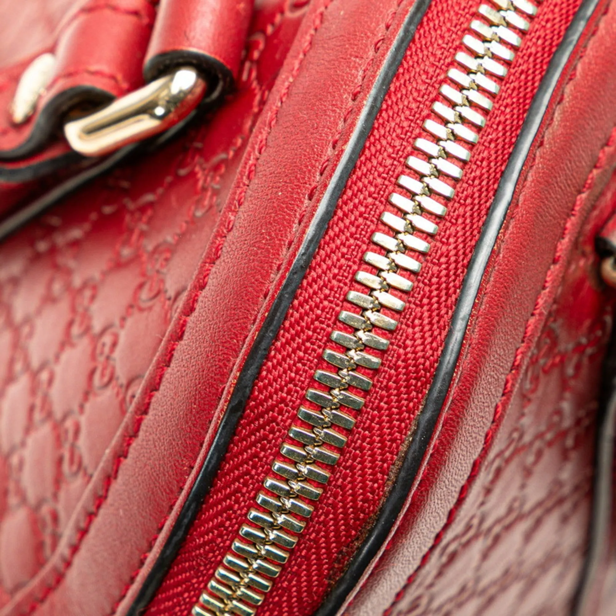 Gucci  Leather Handbag Shoulder Bag (Pre-Owned)