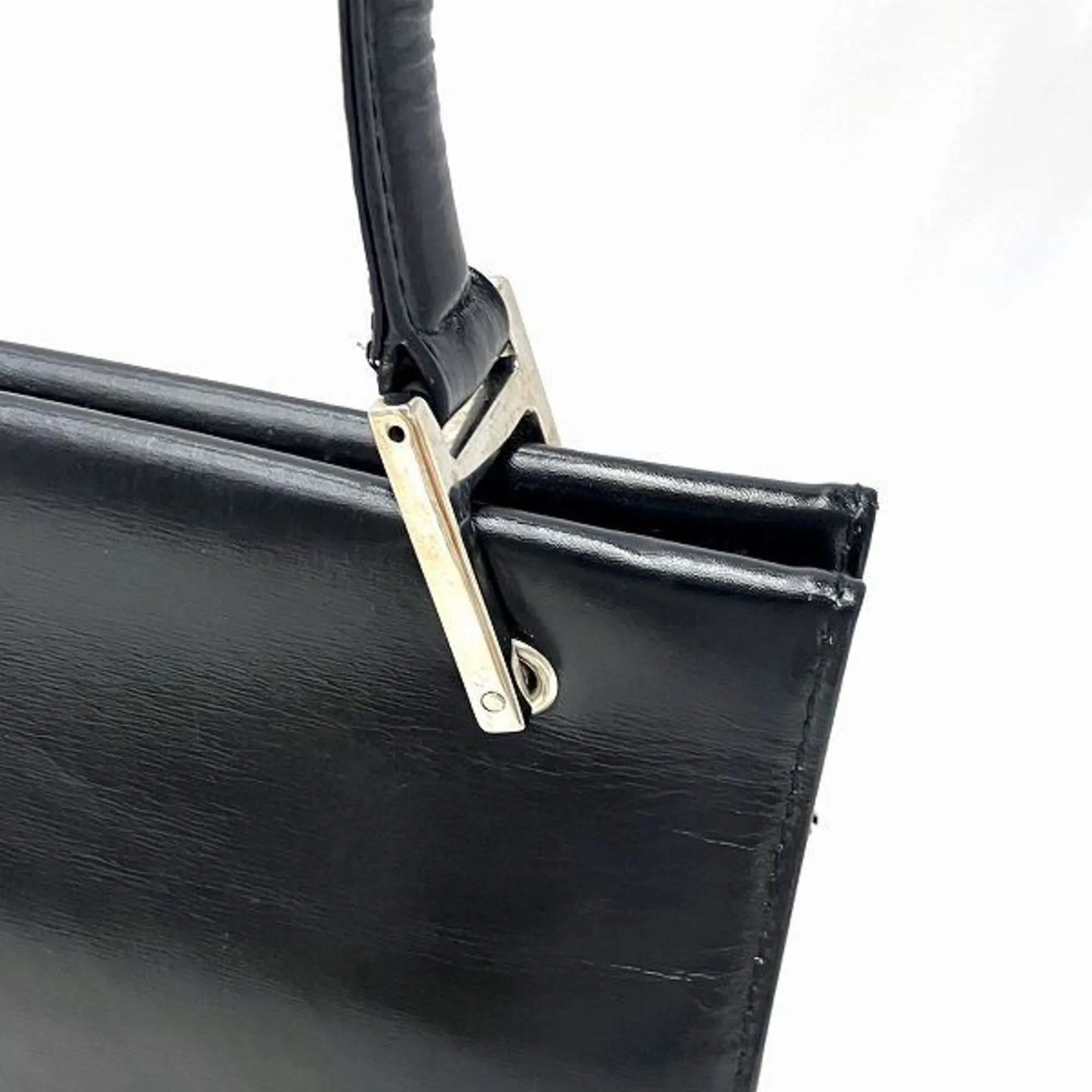 Gucci  Leather Handbag Shoulder Bag (Pre-Owned)