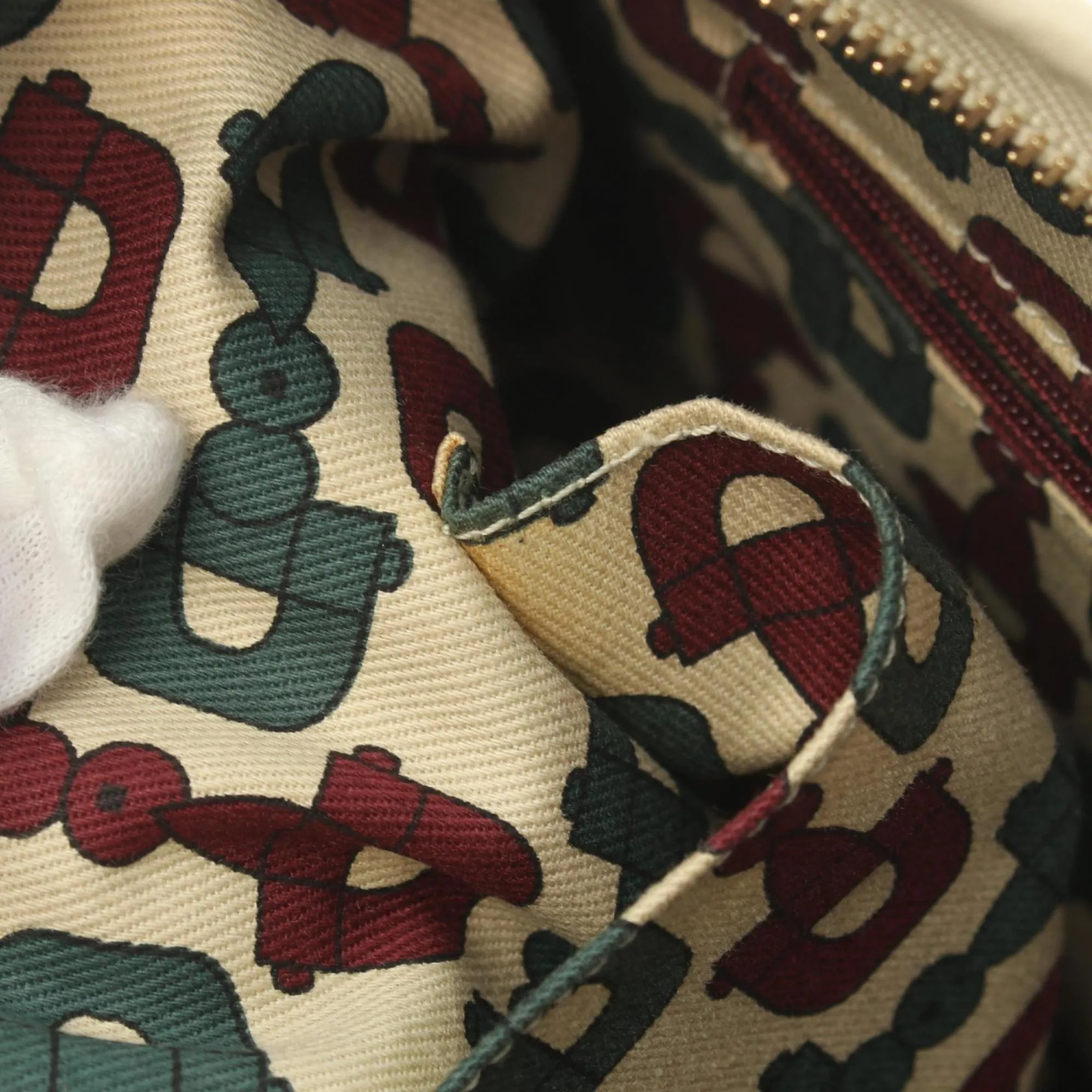 Gucci  Leather Shoulder Bag (Pre-Owned)