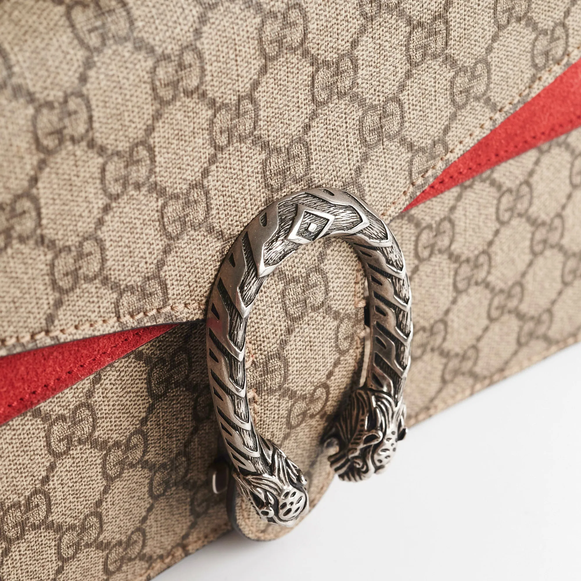 Gucci Small Dionysus Shoulder Bag Red