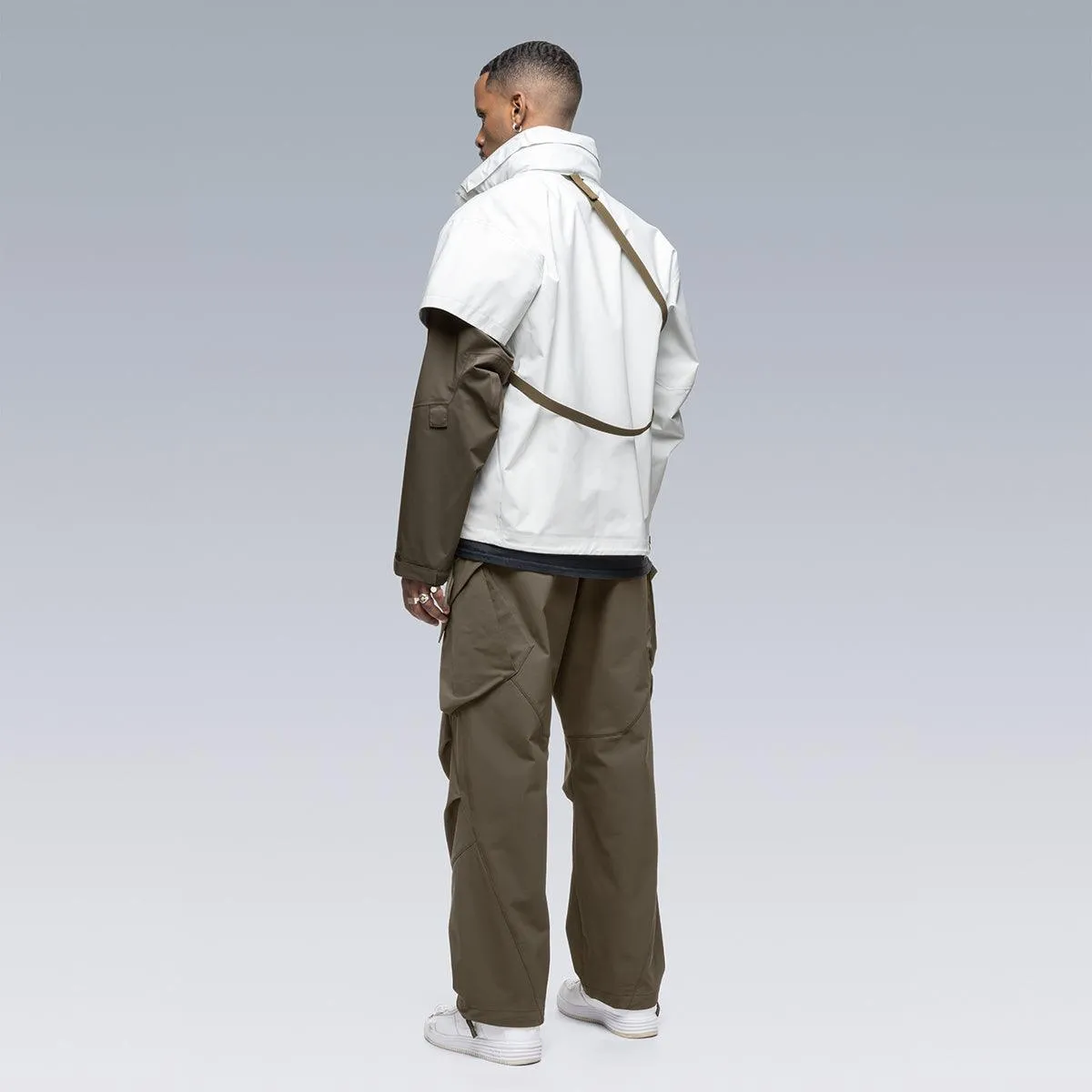 J101-GT 'White RAF Green'