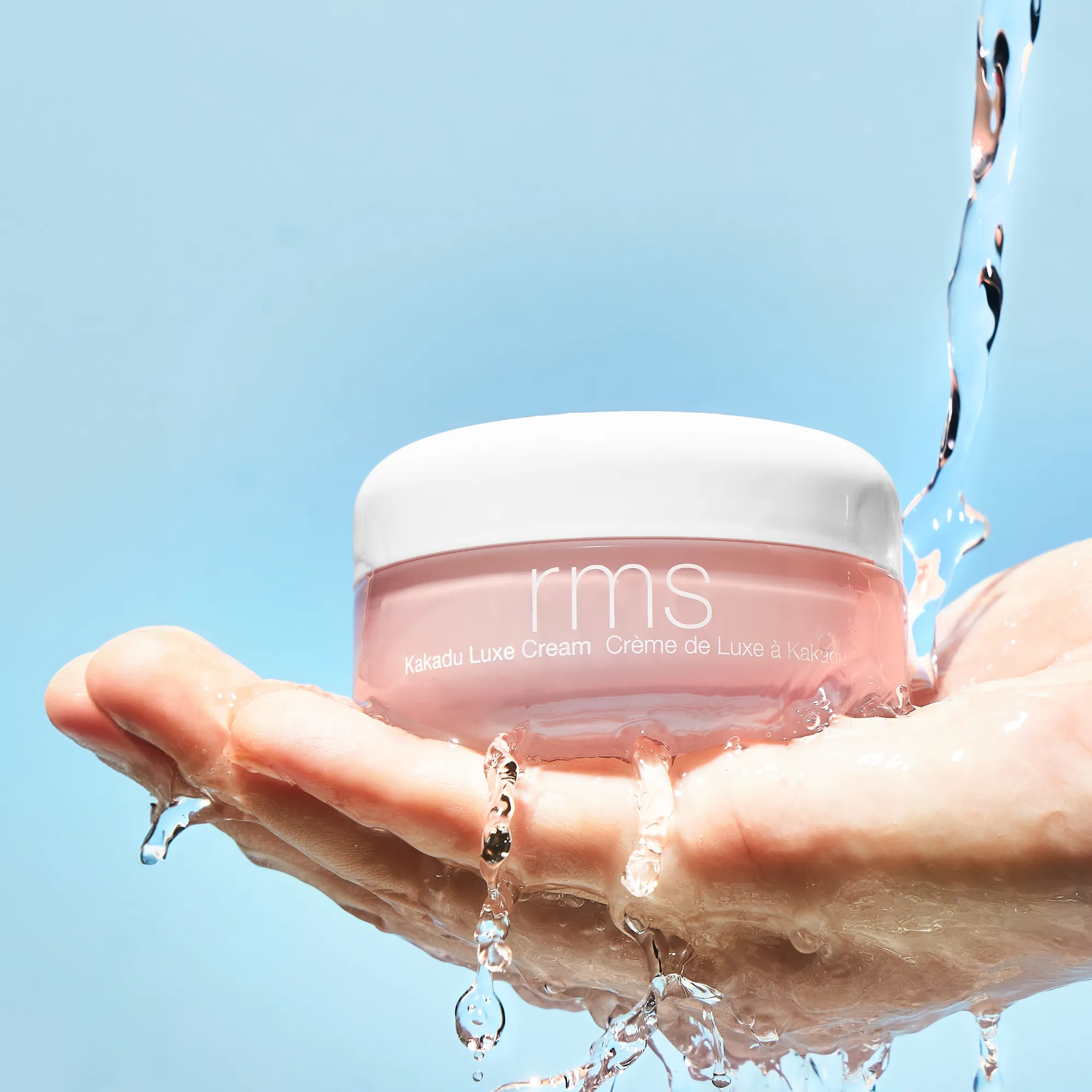 a tinted moisturizer,bubble moisturizer