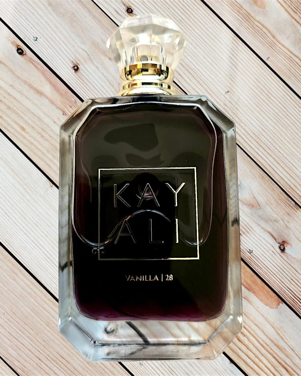 Kayali VANILLA 28 floral-perfume-women-glass