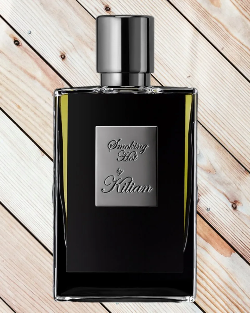 Kilian SMOKING HOT floral-perfume-women-glass