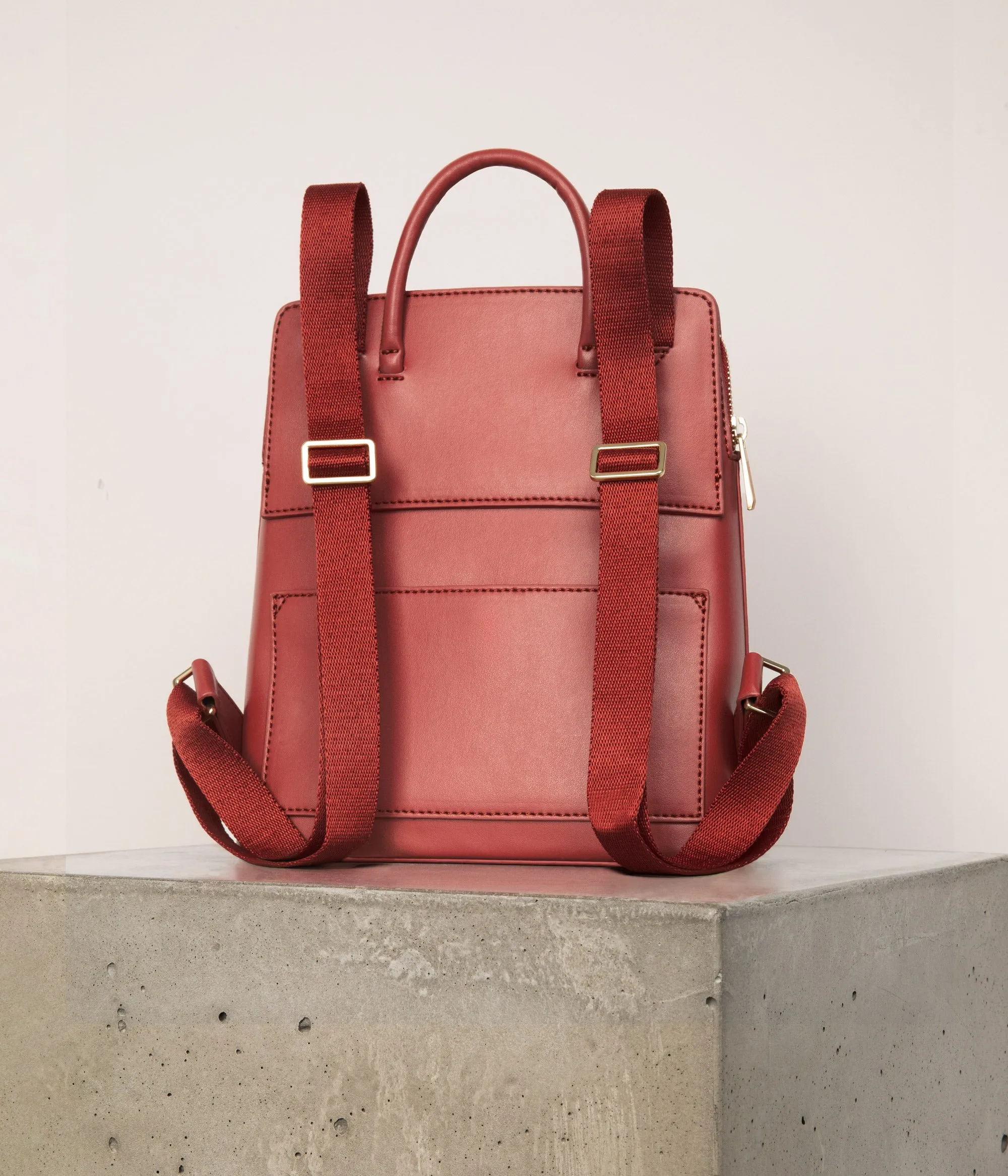 LAUT Small Vegan Backpack - UPPEAL?