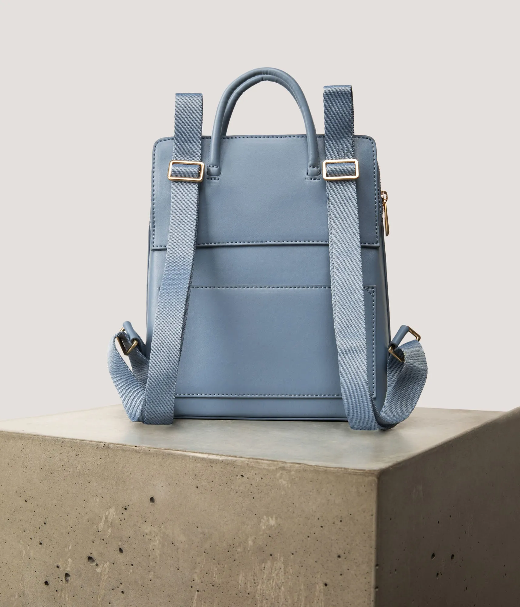 LAUT Small Vegan Backpack - UPPEAL?