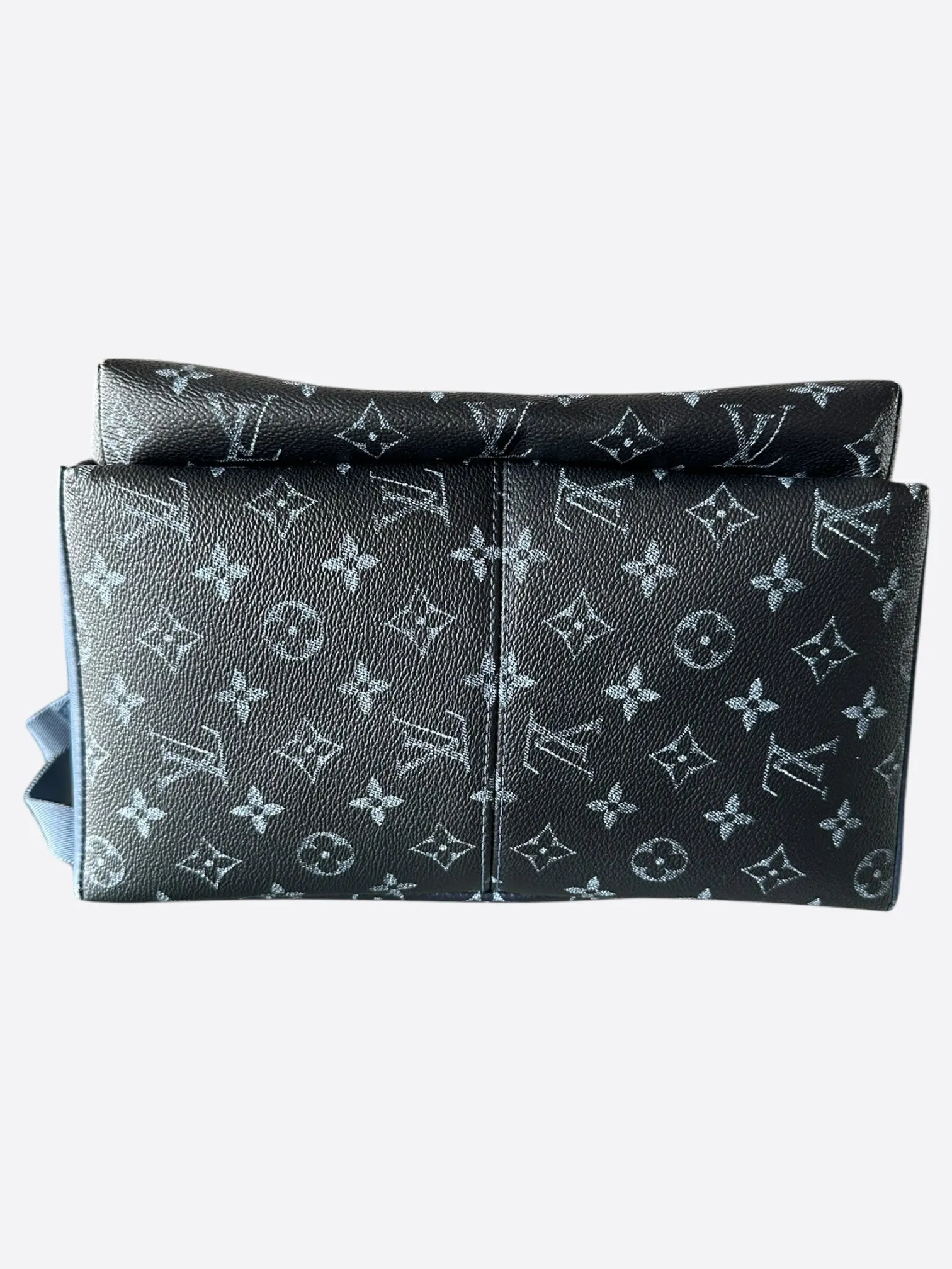 Louis Vuitton Black & Blue Gradient Monogram Discovery Backpack