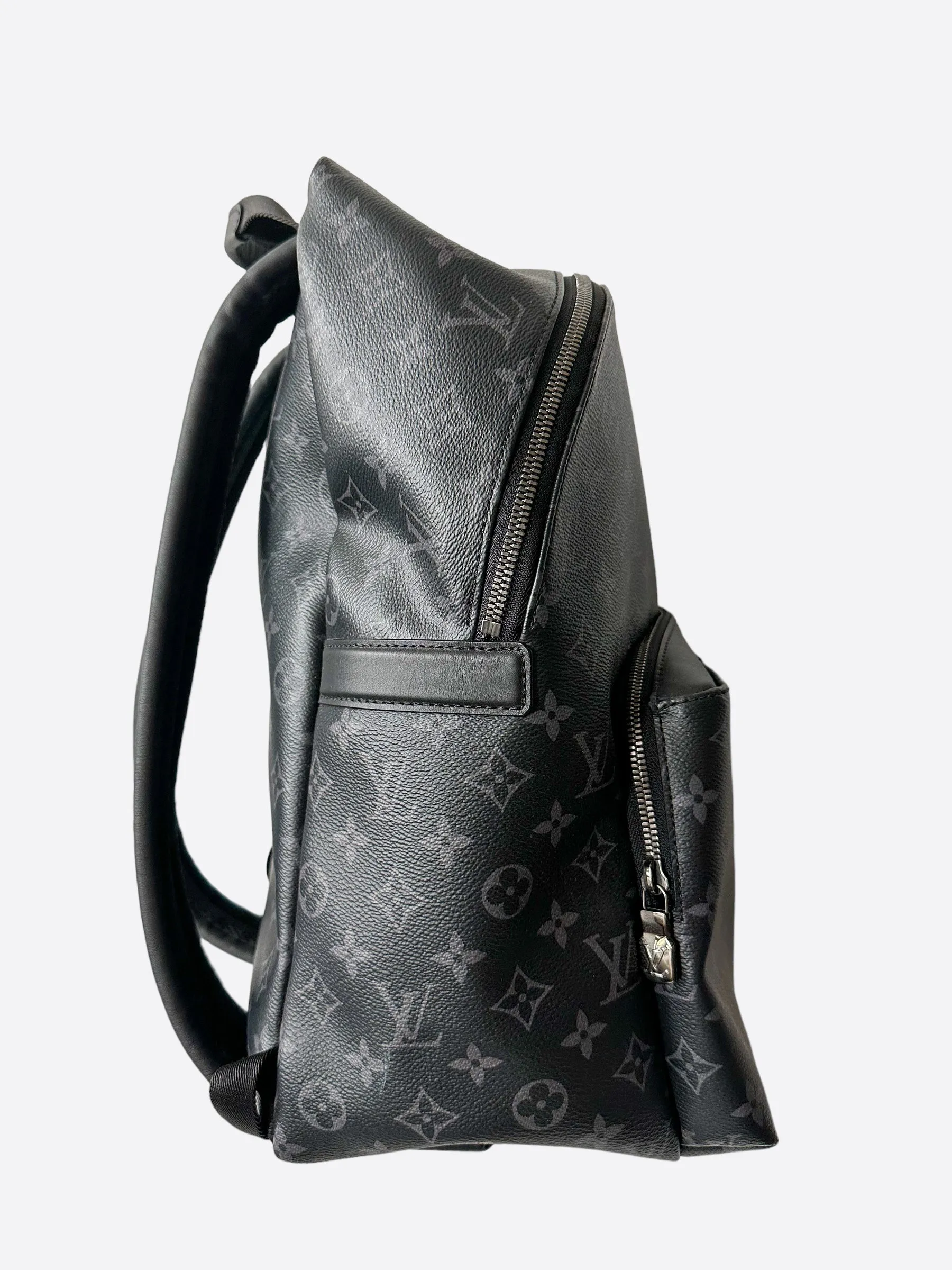 Louis Vuitton Black Monogram Discovery Backpack