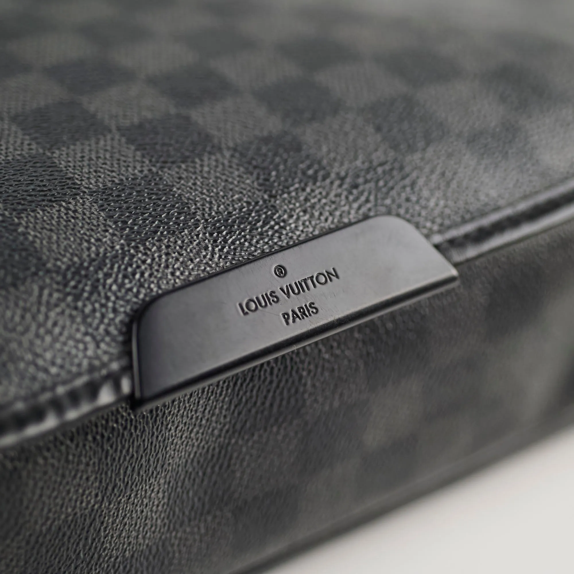 Louis Vuitton Damier Graphite MM