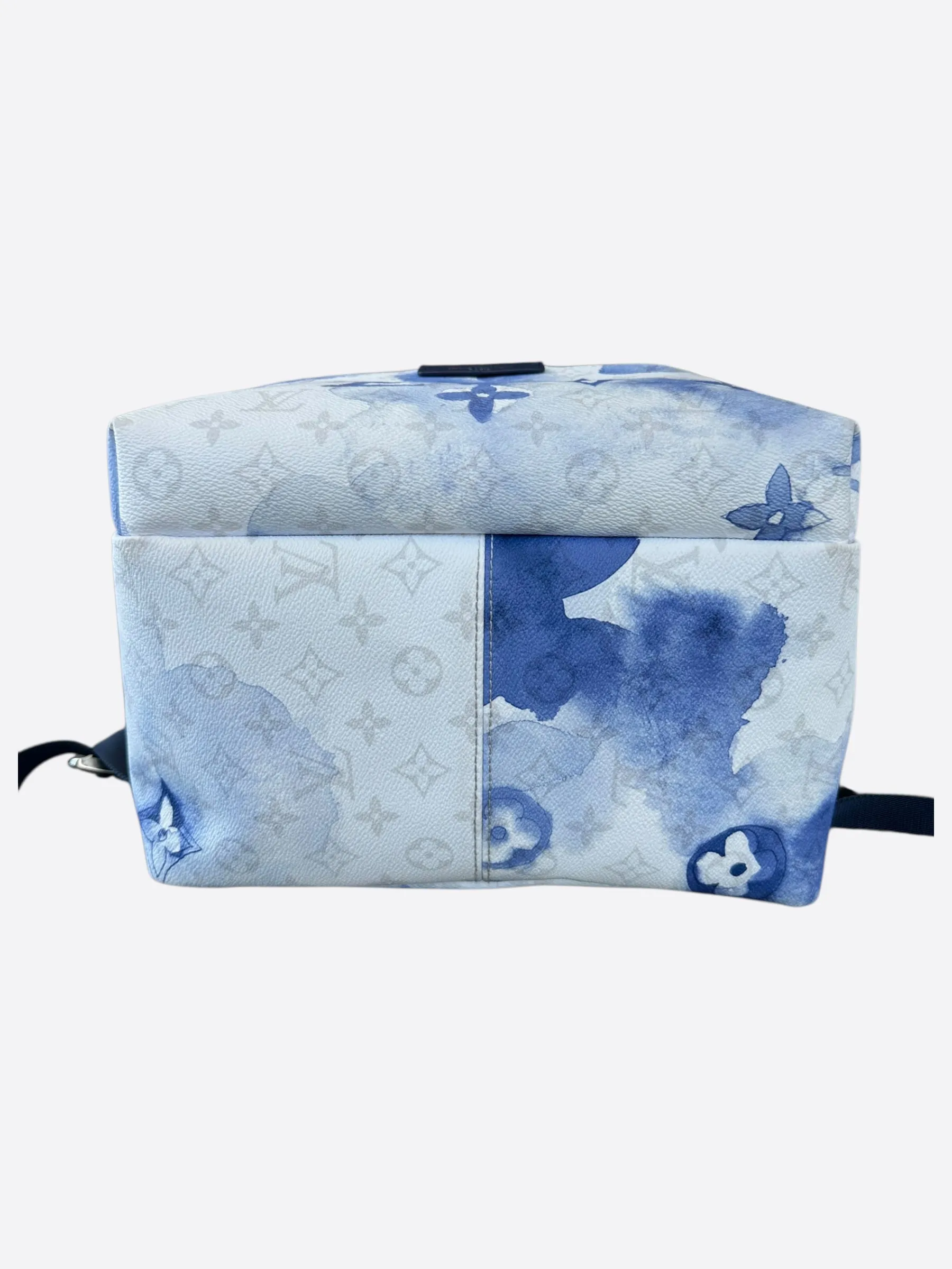 Louis Vuitton White & Blue Watercolor Monogram Discovery Backpack