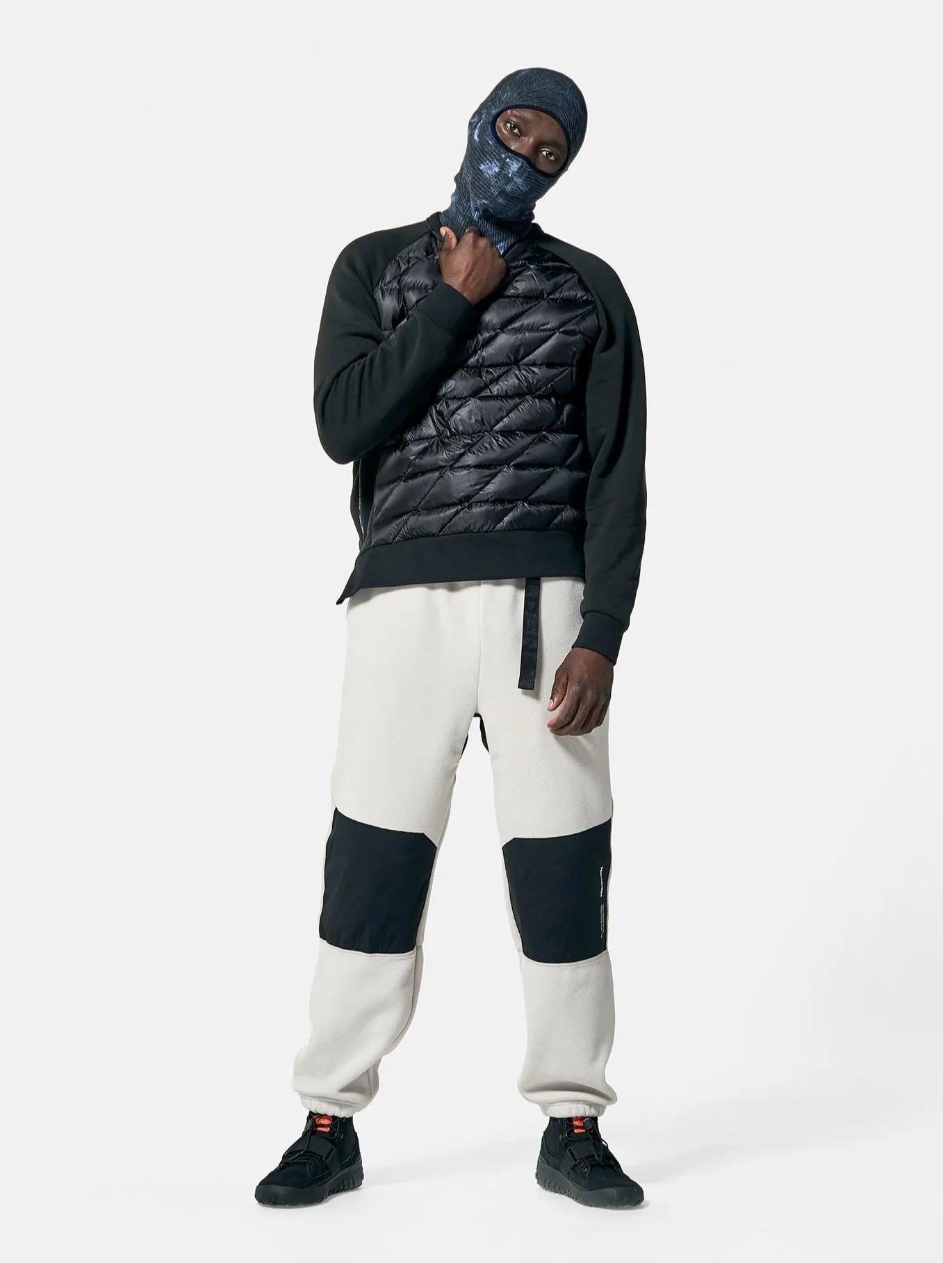 M Hybrid Down Crew - Black