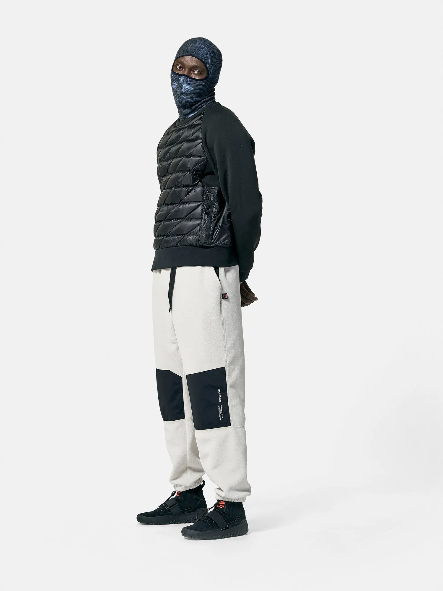 M Hybrid Down Crew - Black