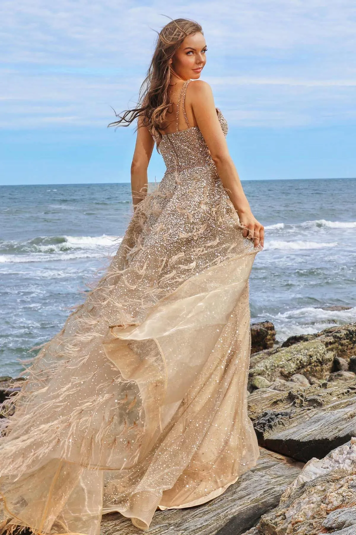 MNM Couture M1050